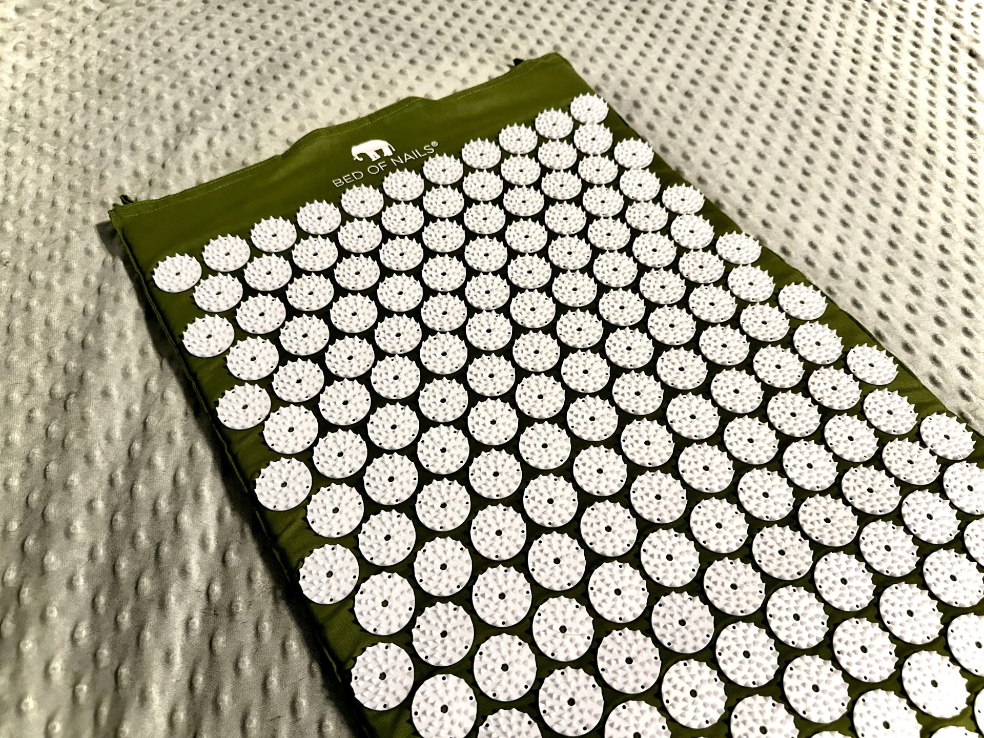 bed of nails original acupressure mat