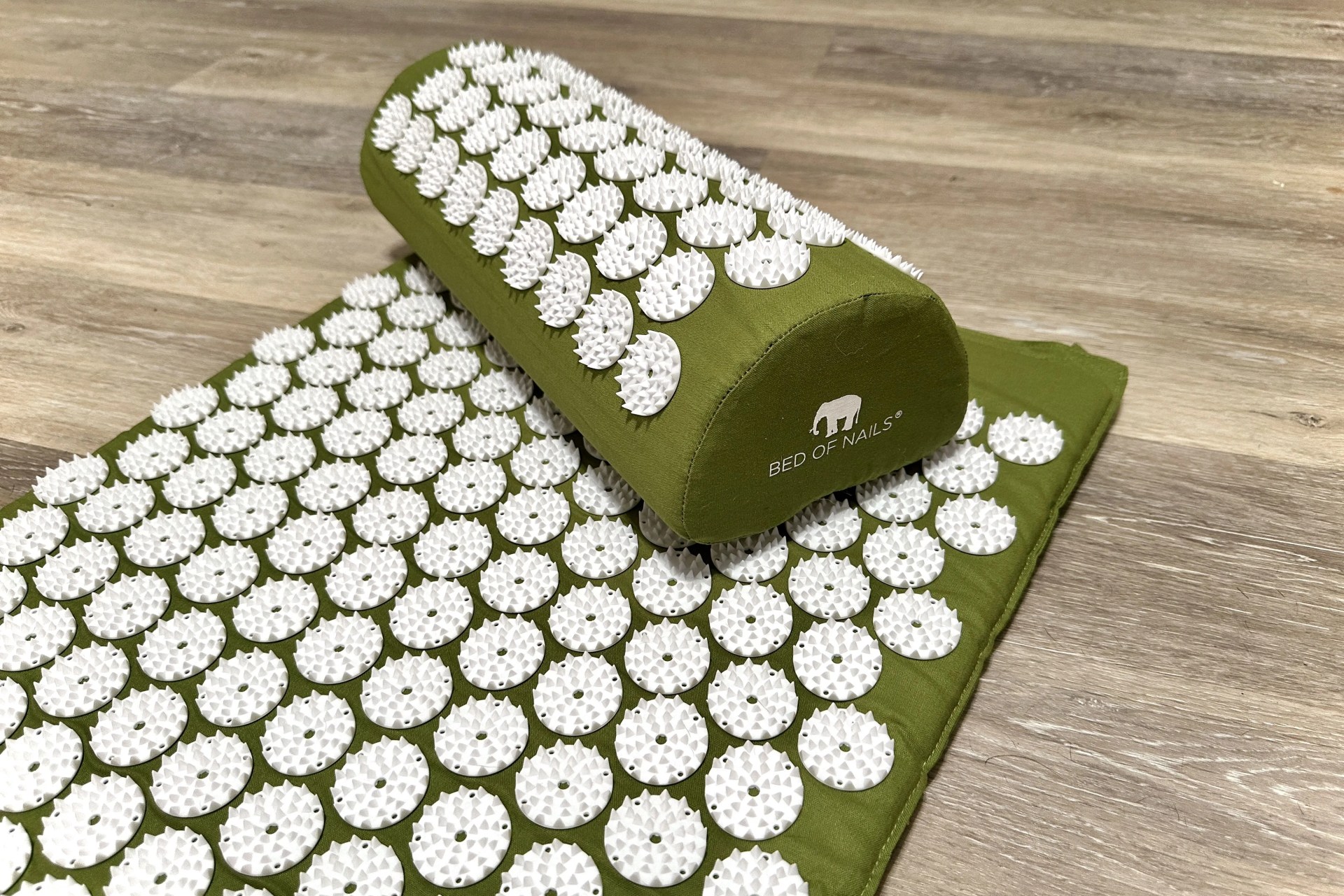 bed of nails original acupressure mat