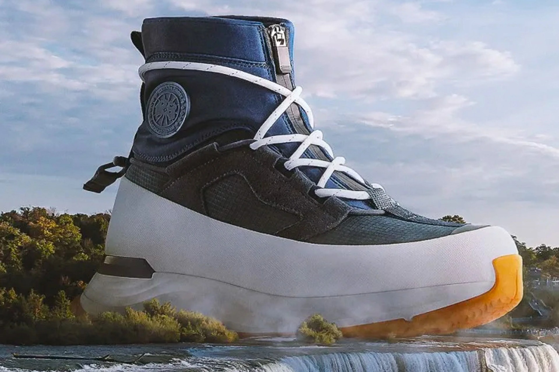 canada goose trail sneaker