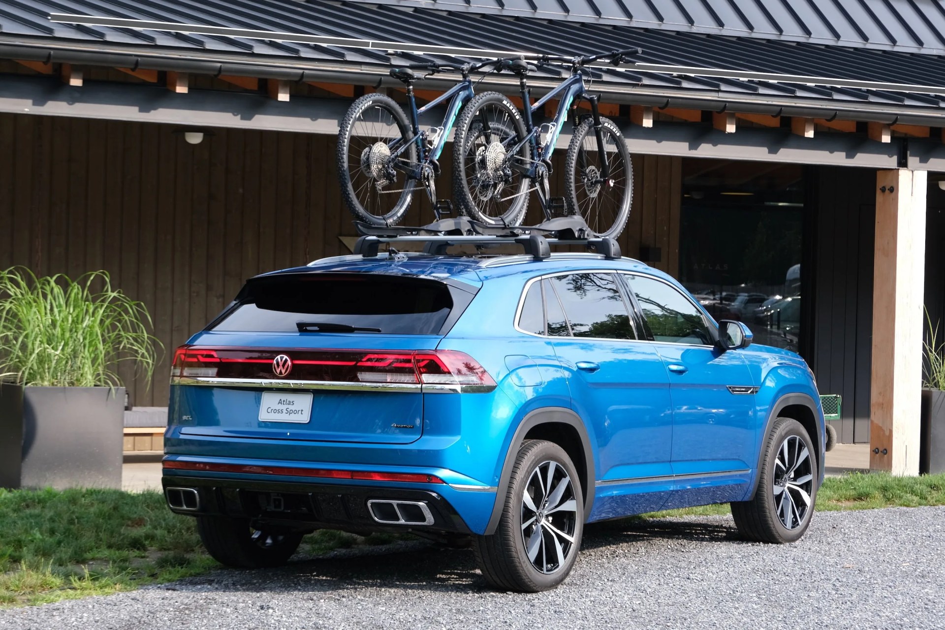volkswagen atlas cross sport