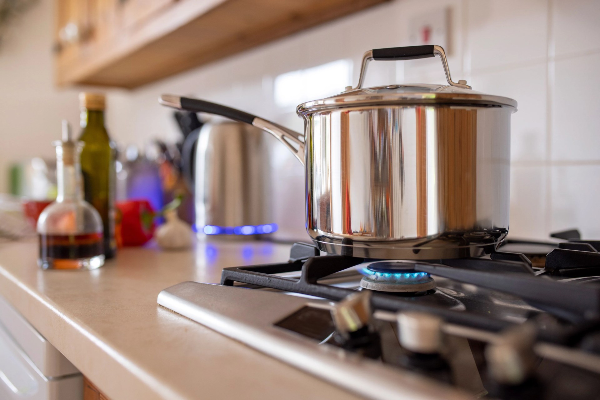 pot on gas burner