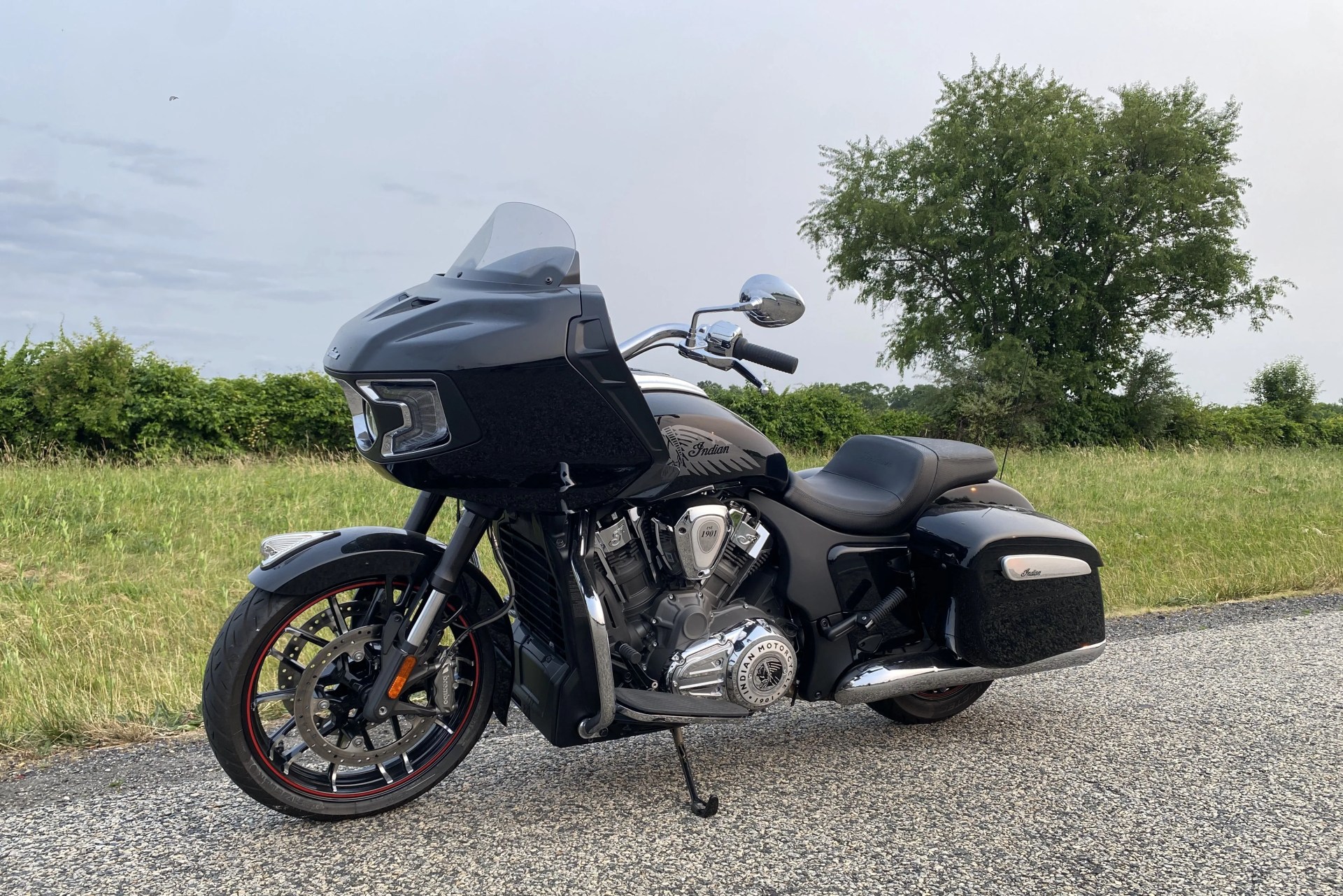 2023 indian challenger motorcycle