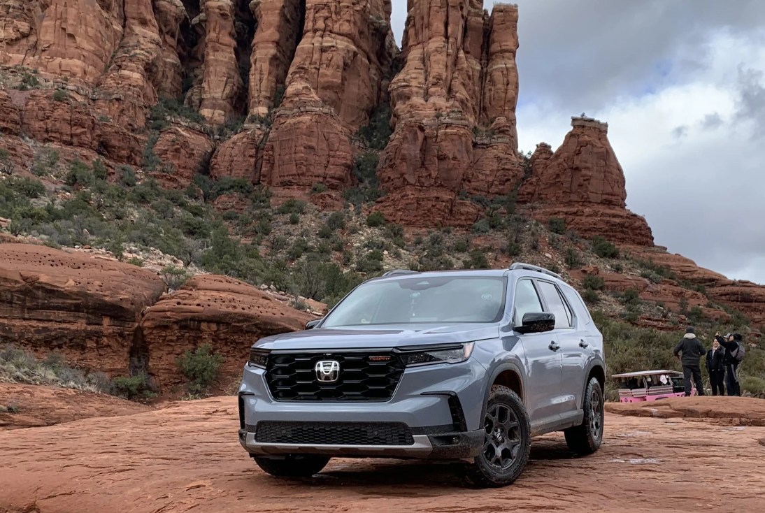 2023 honda pilot trailsport in arizona