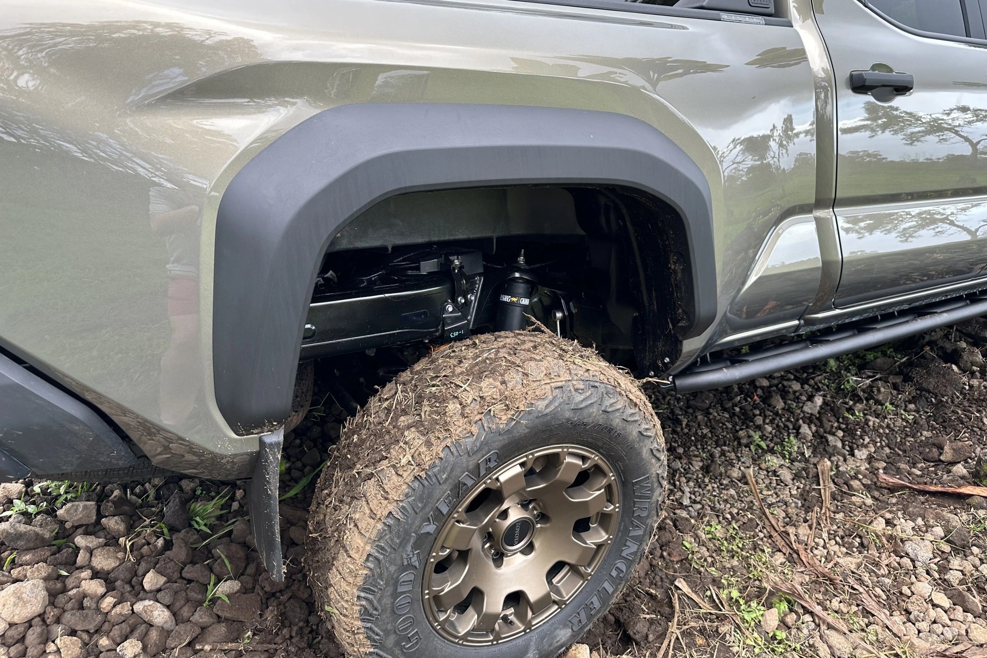 toyota tacoma trailhunter suspension