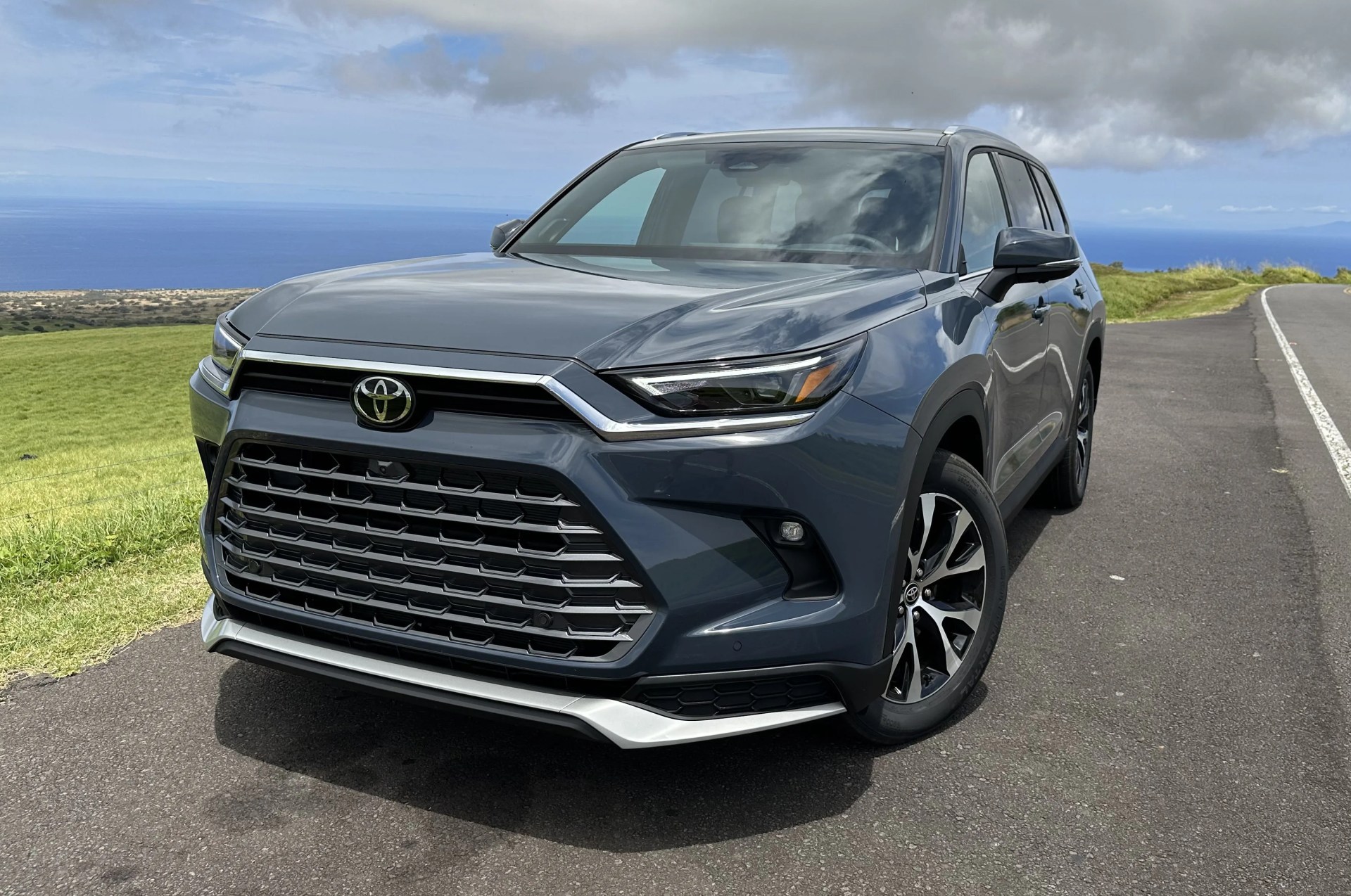 toyota grand highlander