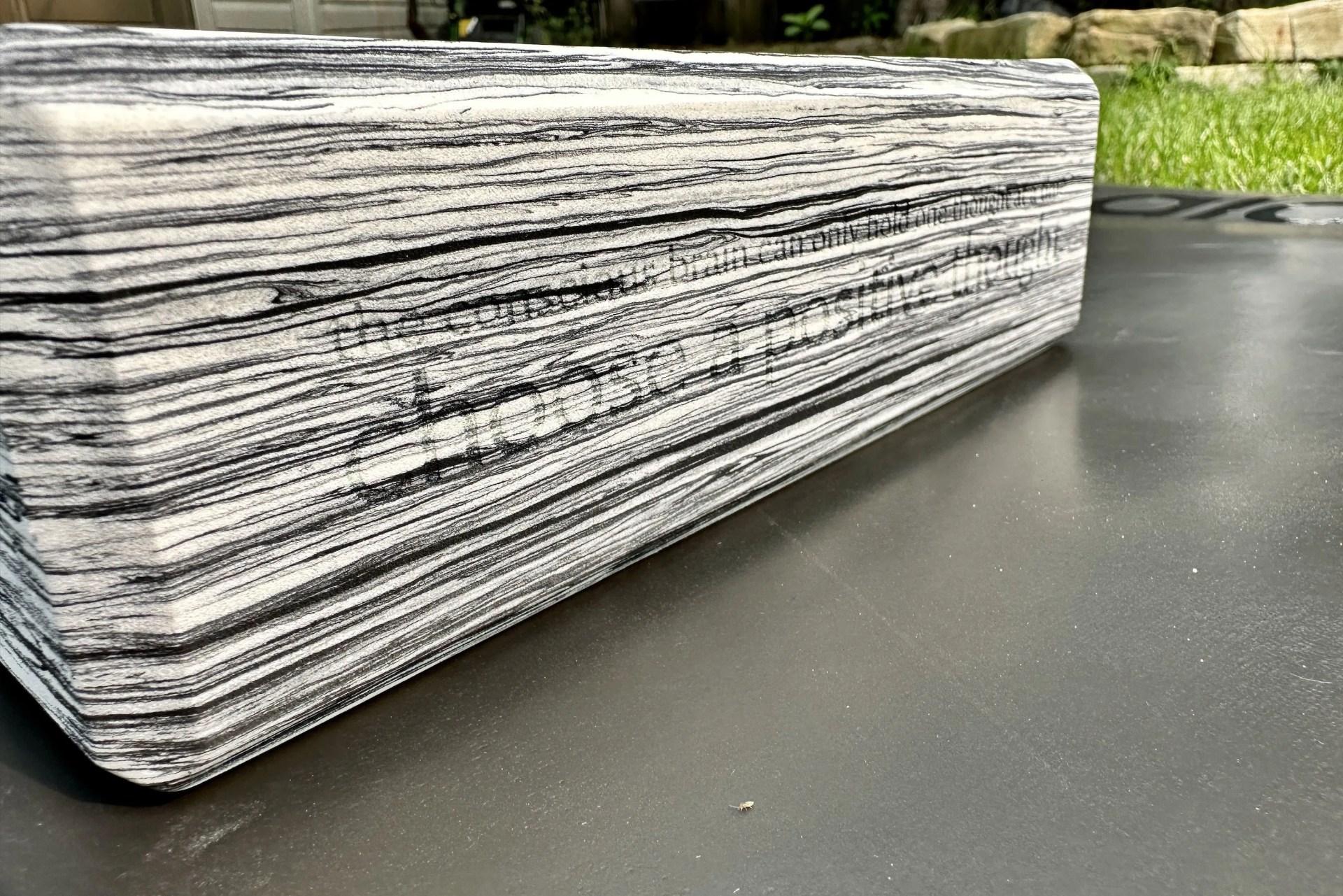lululemon lift and lengthen yoga block