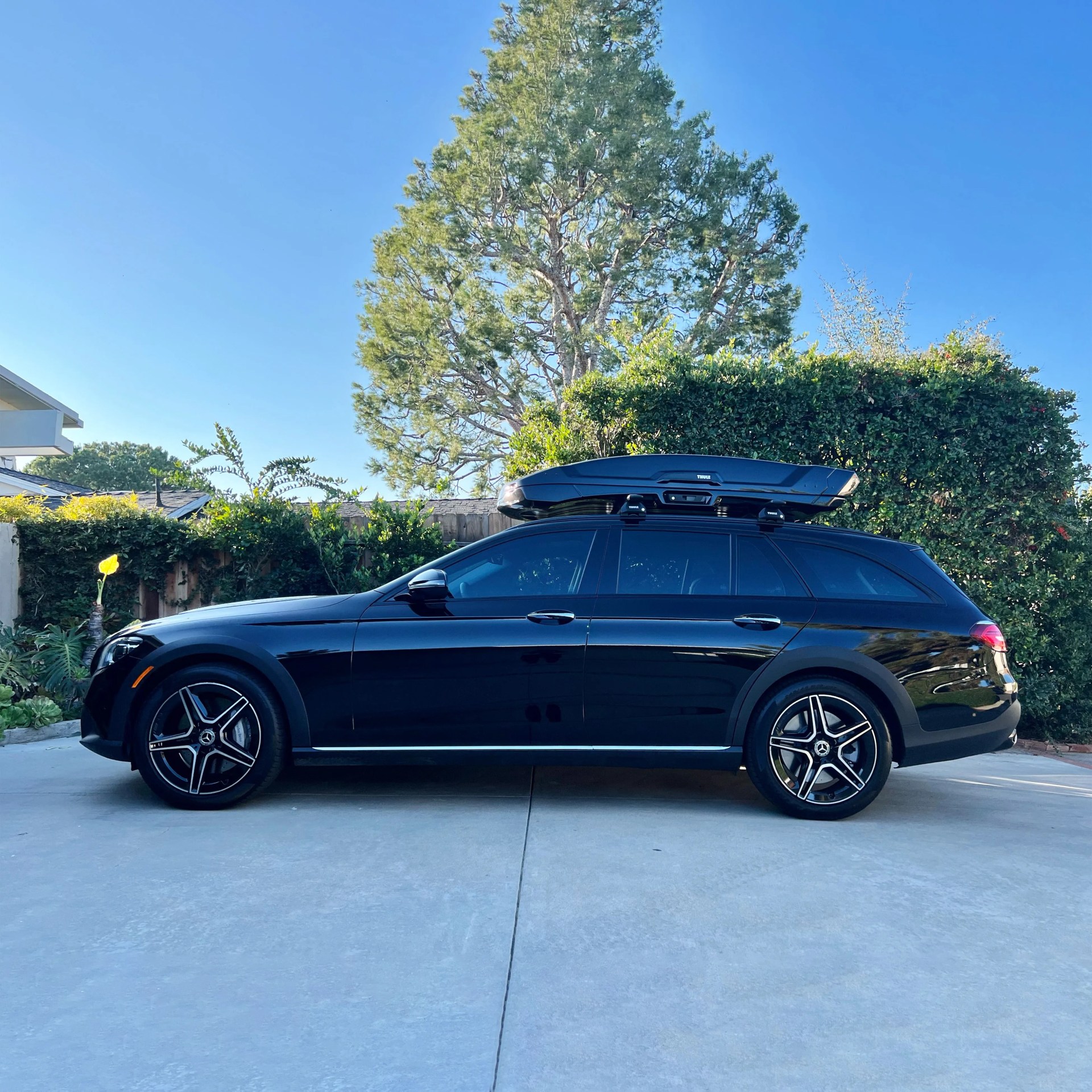 mercedes e450 allterrain thule vector m cargo box