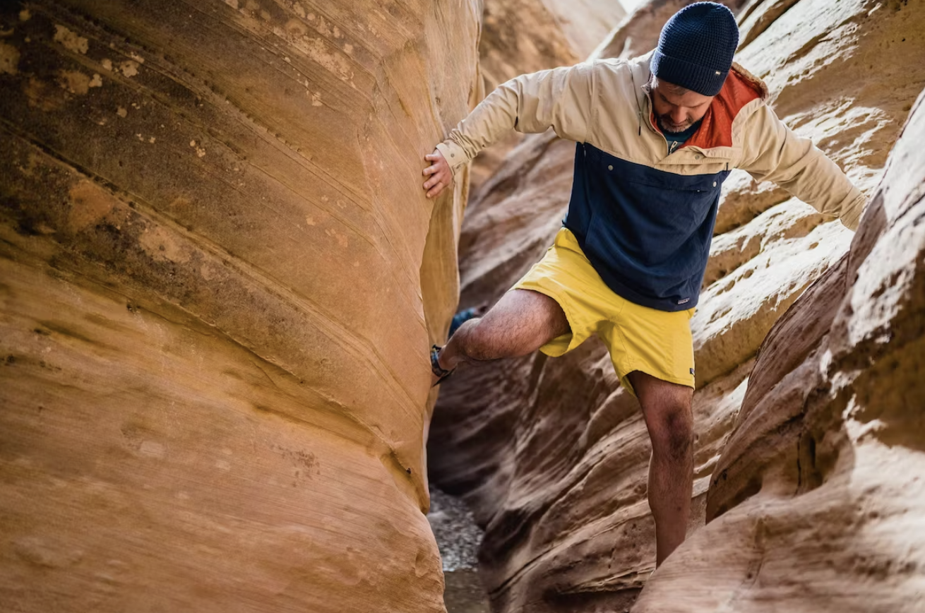 person hiking wearing patagonia baggies