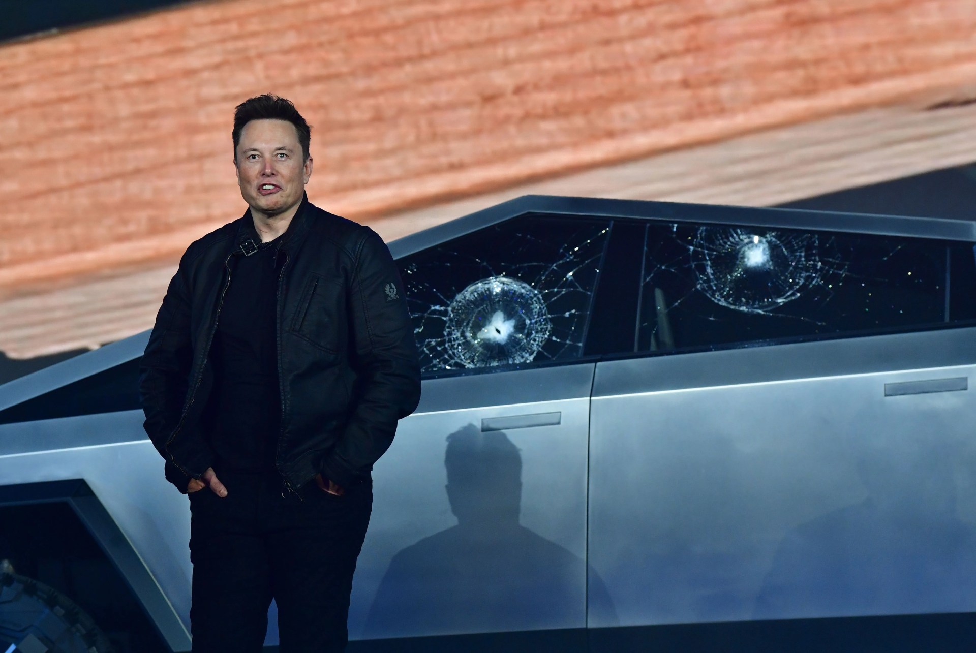 tesla cybertruck