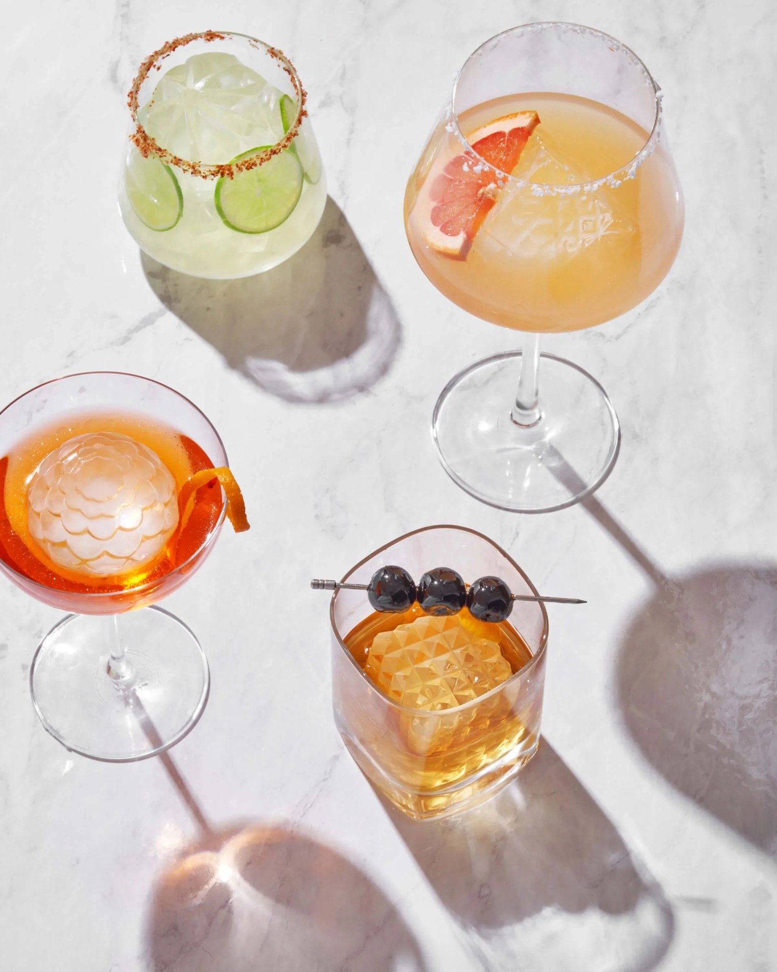 w and p cocktail ice tray set