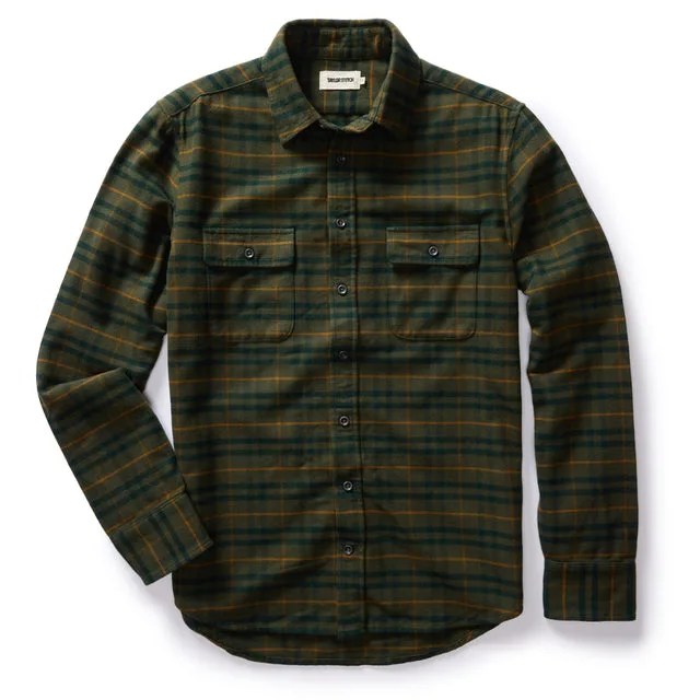 the yosemite shirt in dark forest plaid
