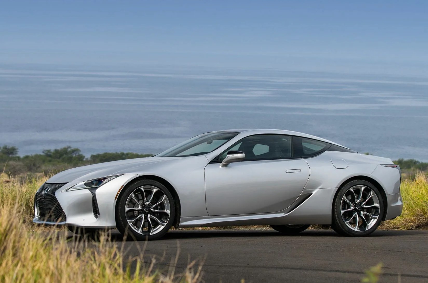 2021 lexus lc gear patrol slide 05