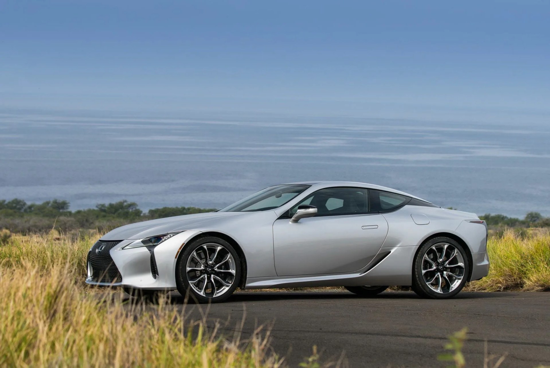 2021 lexus lc gear patrol slide 05