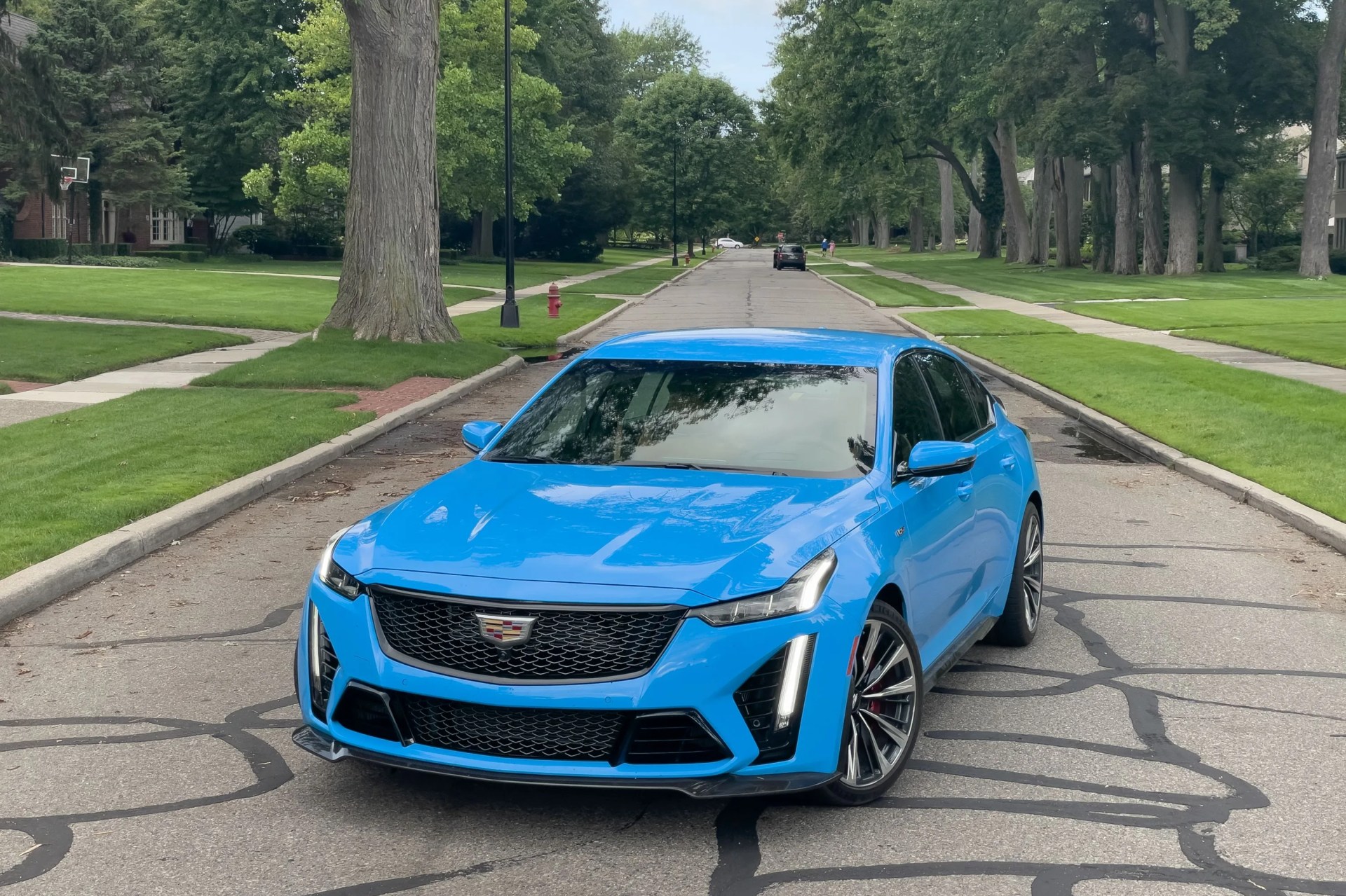 cadillac ct5 v blackwing electric blue 2022
