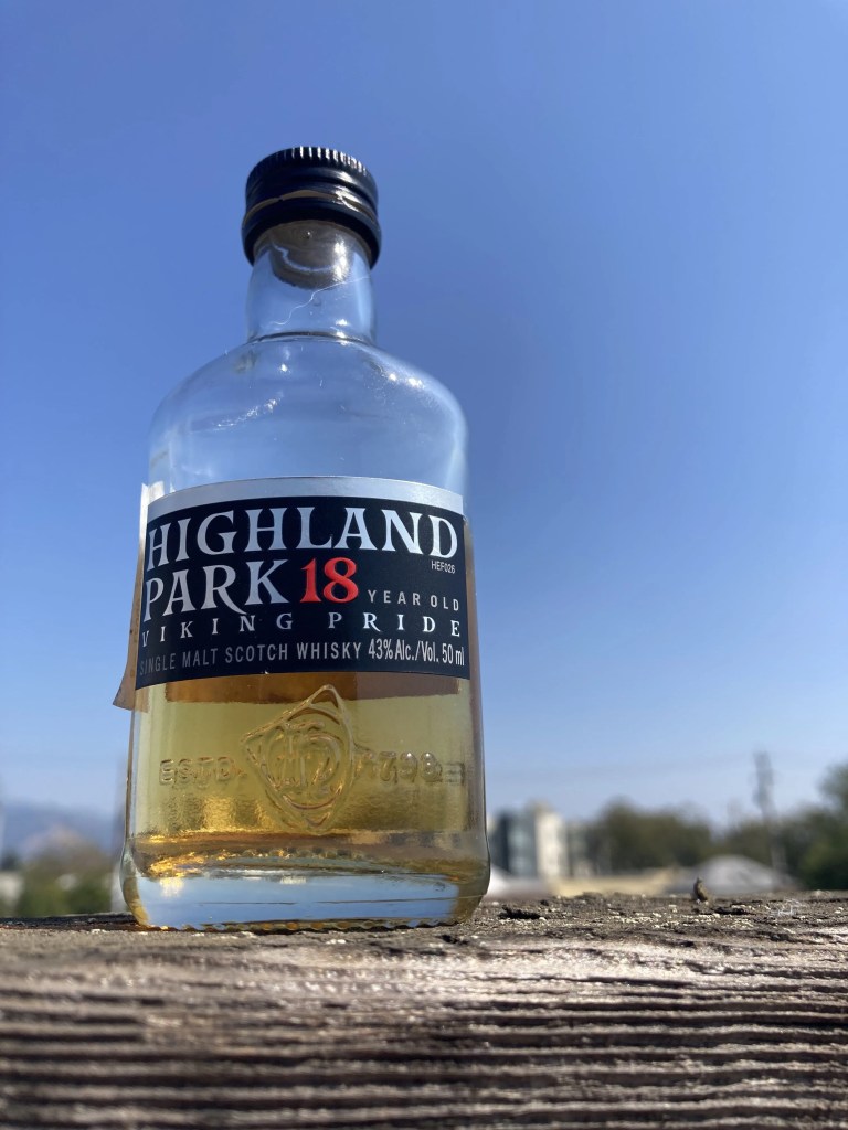 highland park 18 scotch bottle