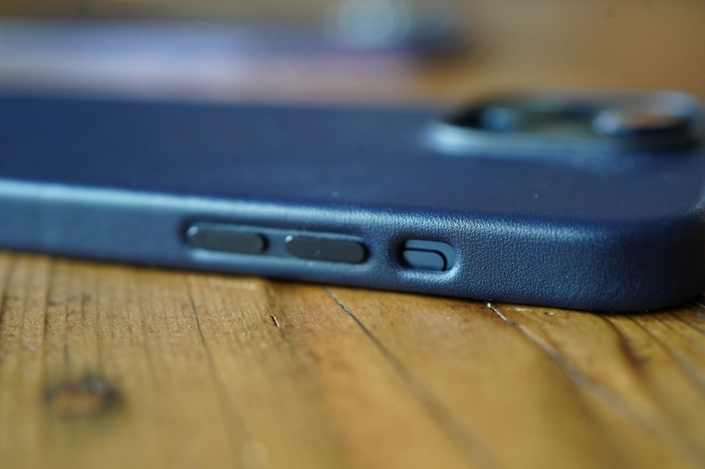 iphone 15 case test