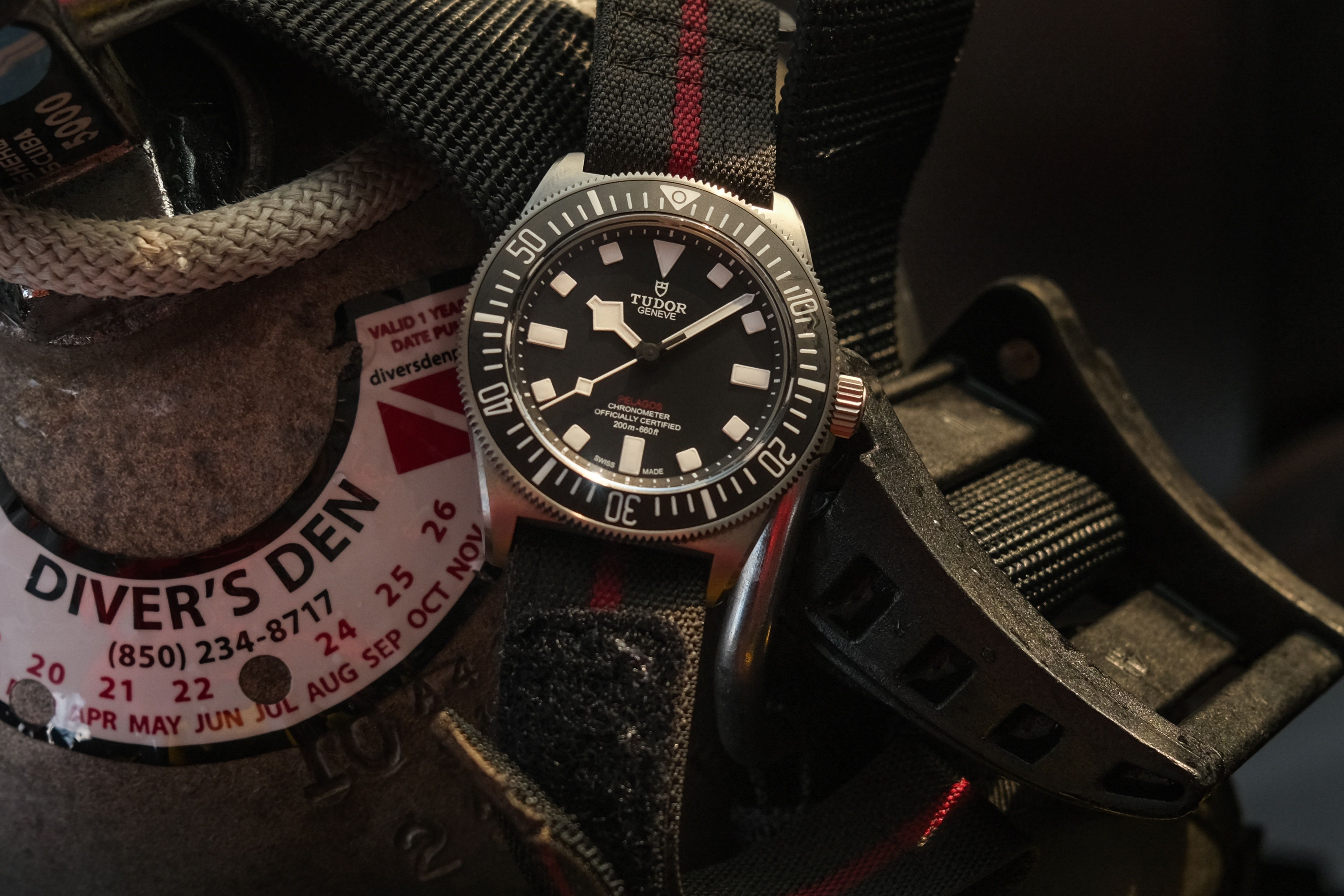 tudor pelagos fxd dive watch
