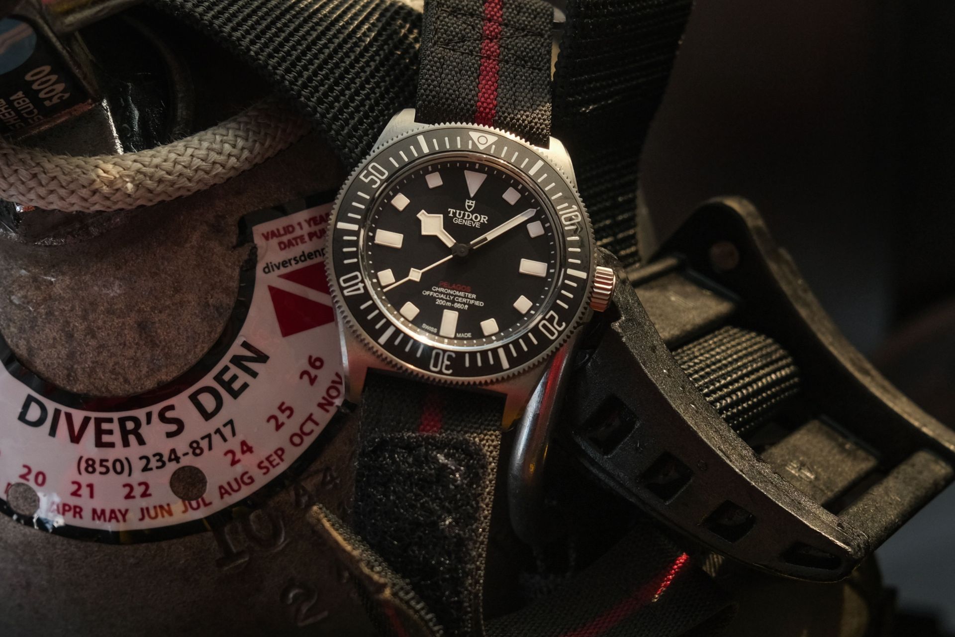 tudor pelagos fxd dive watch