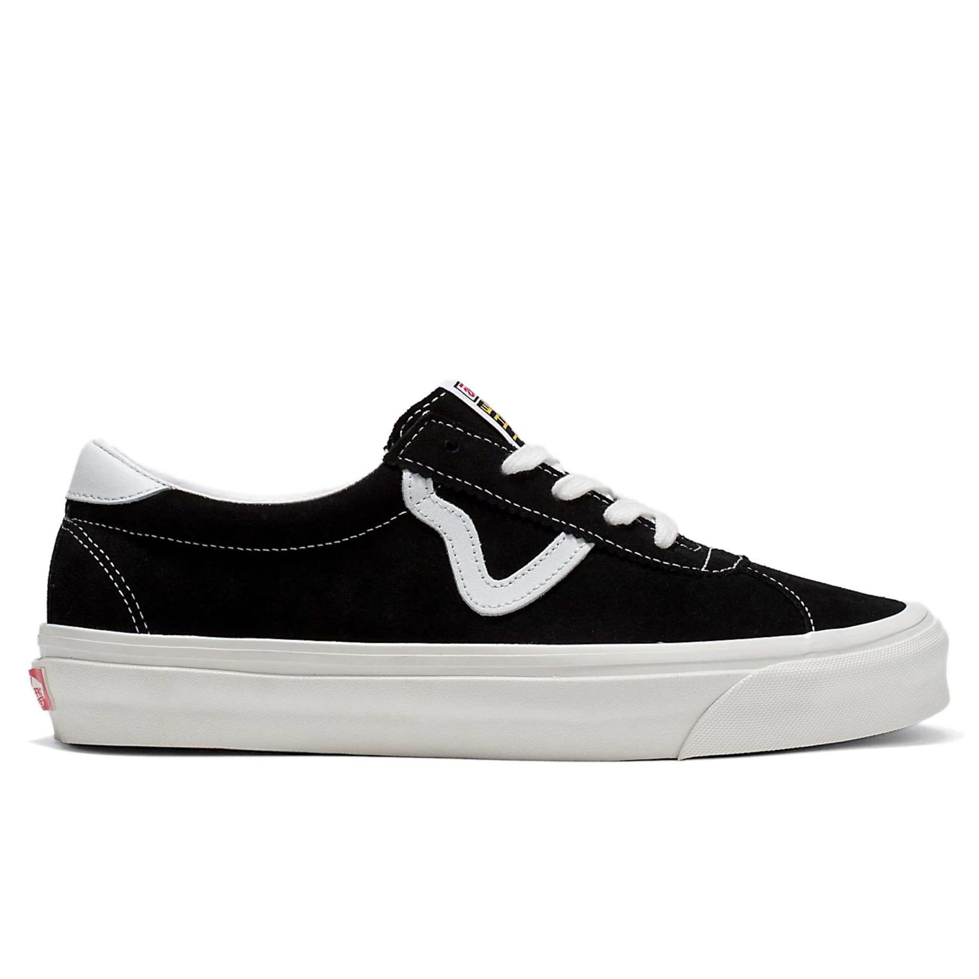 Style 73 DX Sneaker