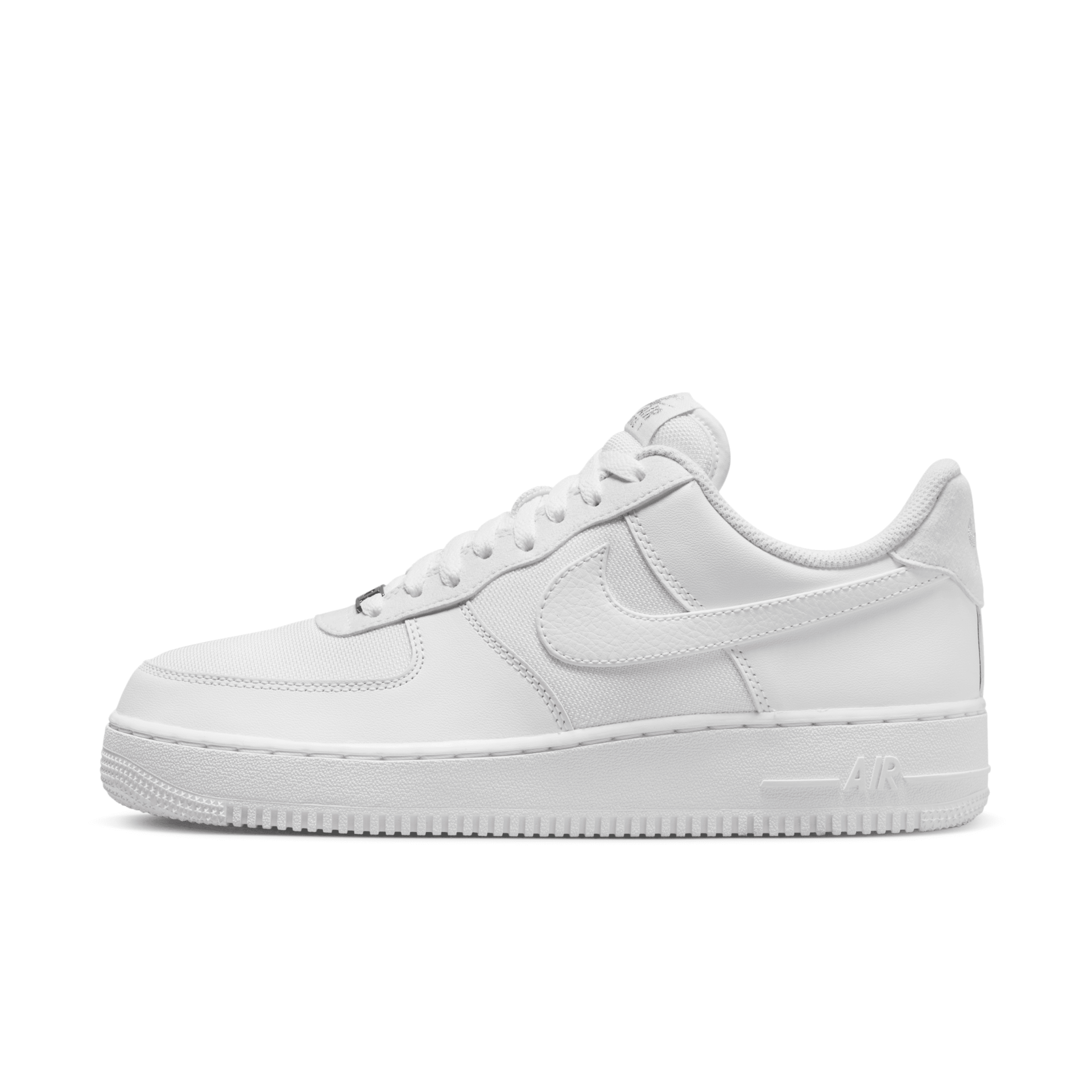 Nike Men's Air Force 1 '07 LV8 Shoes in White, Size: 15 | FJ4004-100