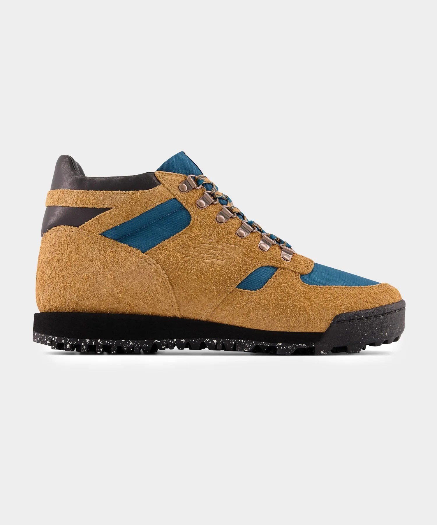 New Balance Rainier Trail Shoe in Light Brown