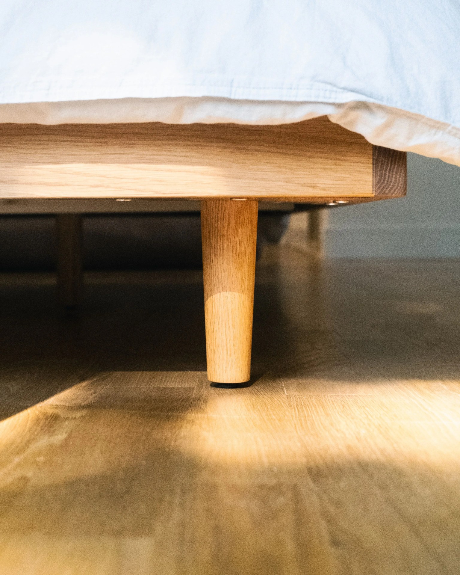 wooden bed leg