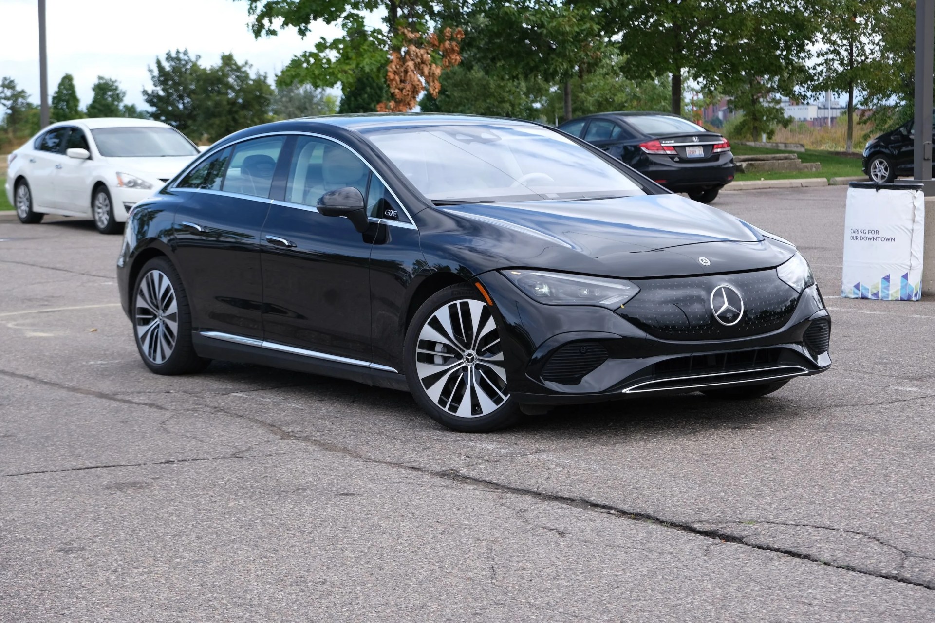 mercedes eqe