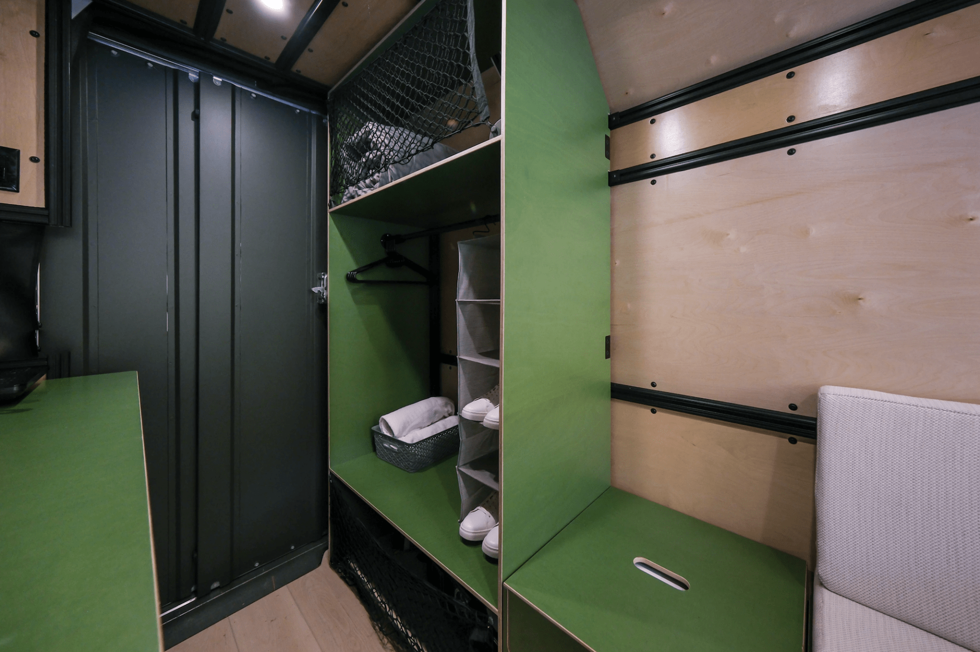 grounded g2 electric camper van