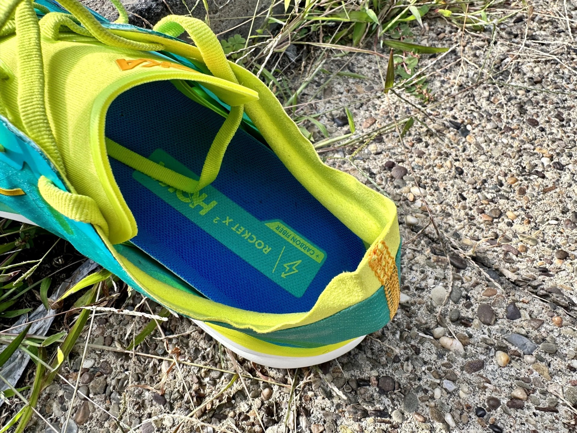 hoka rocket x 2