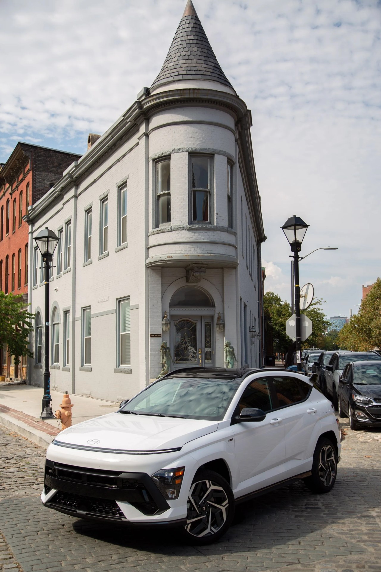 hyundai kona 2024 white