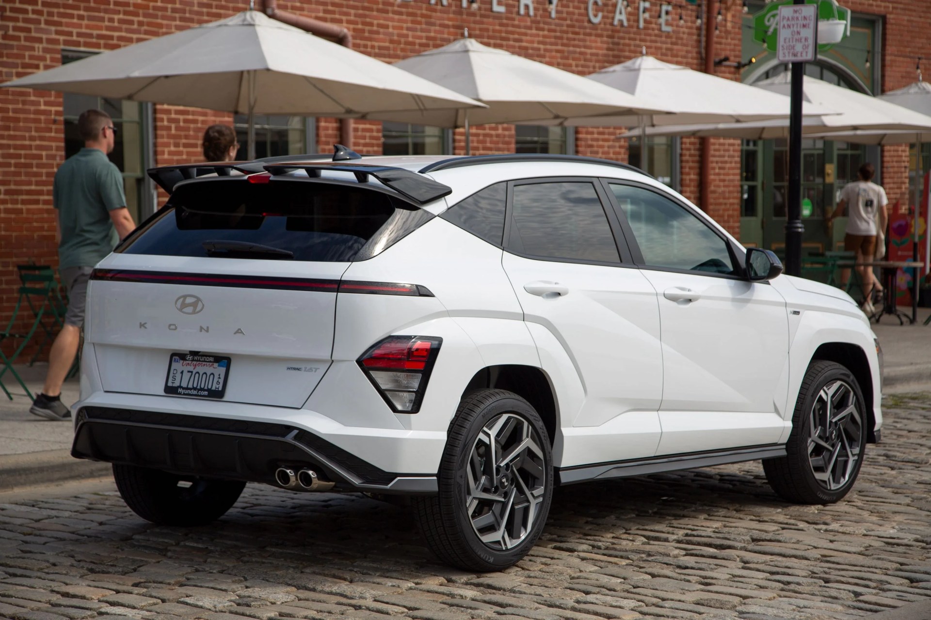 hyundai kona 2024 white