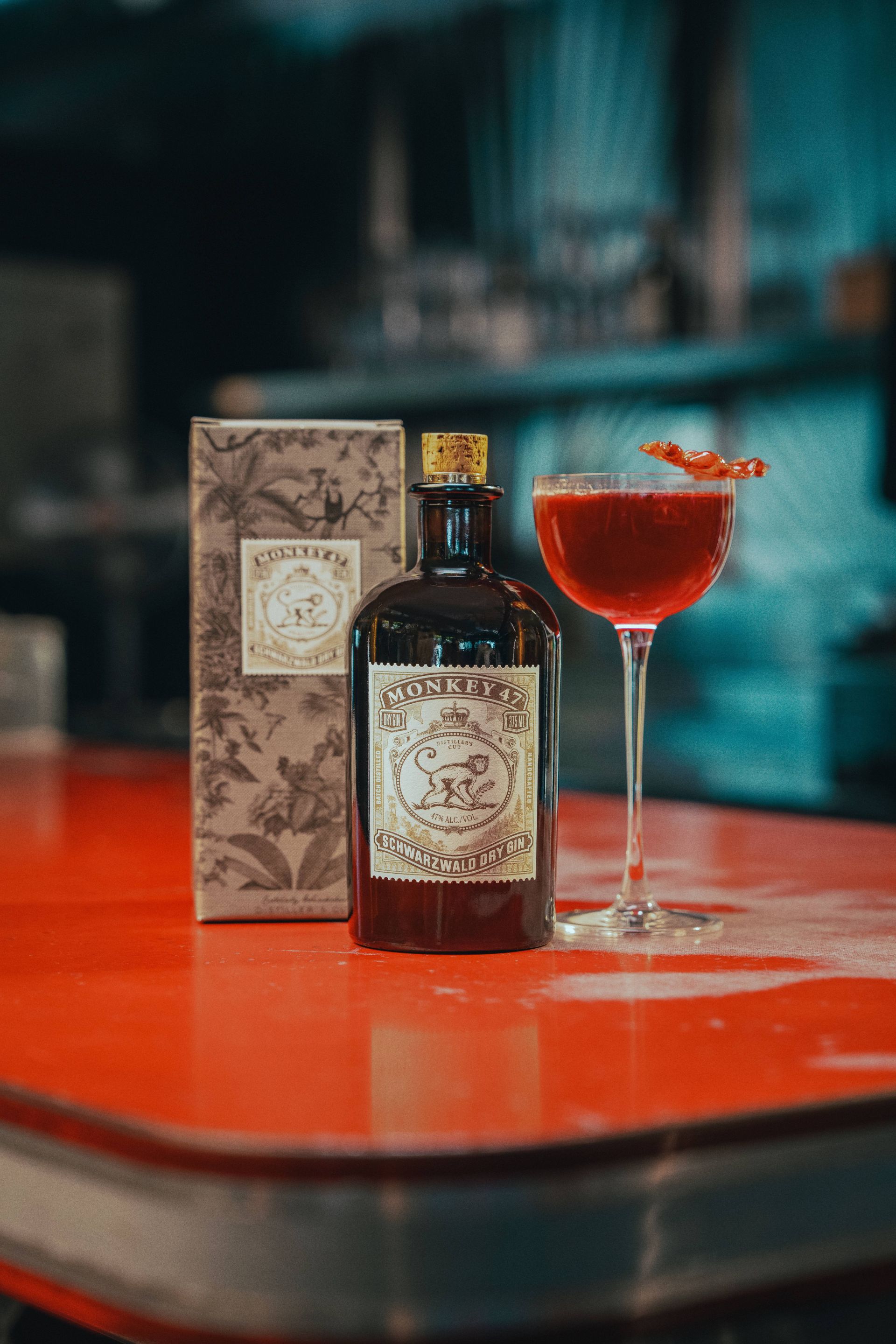 bottle of gin with cocktail