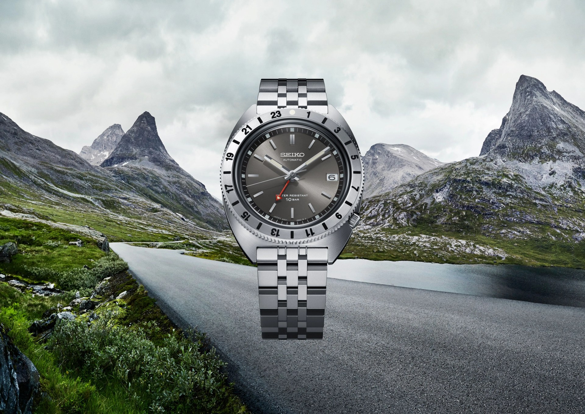 seiko navigator timer reissue watch and mountains