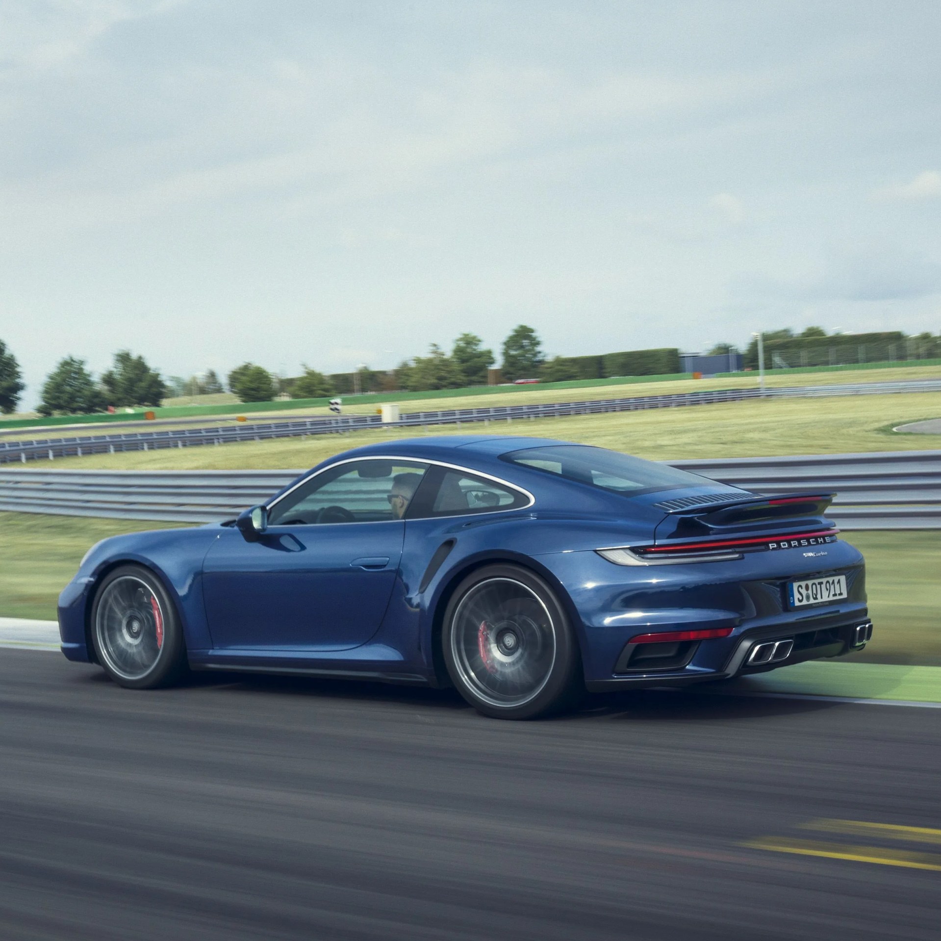 2021 porsche 911 turbo