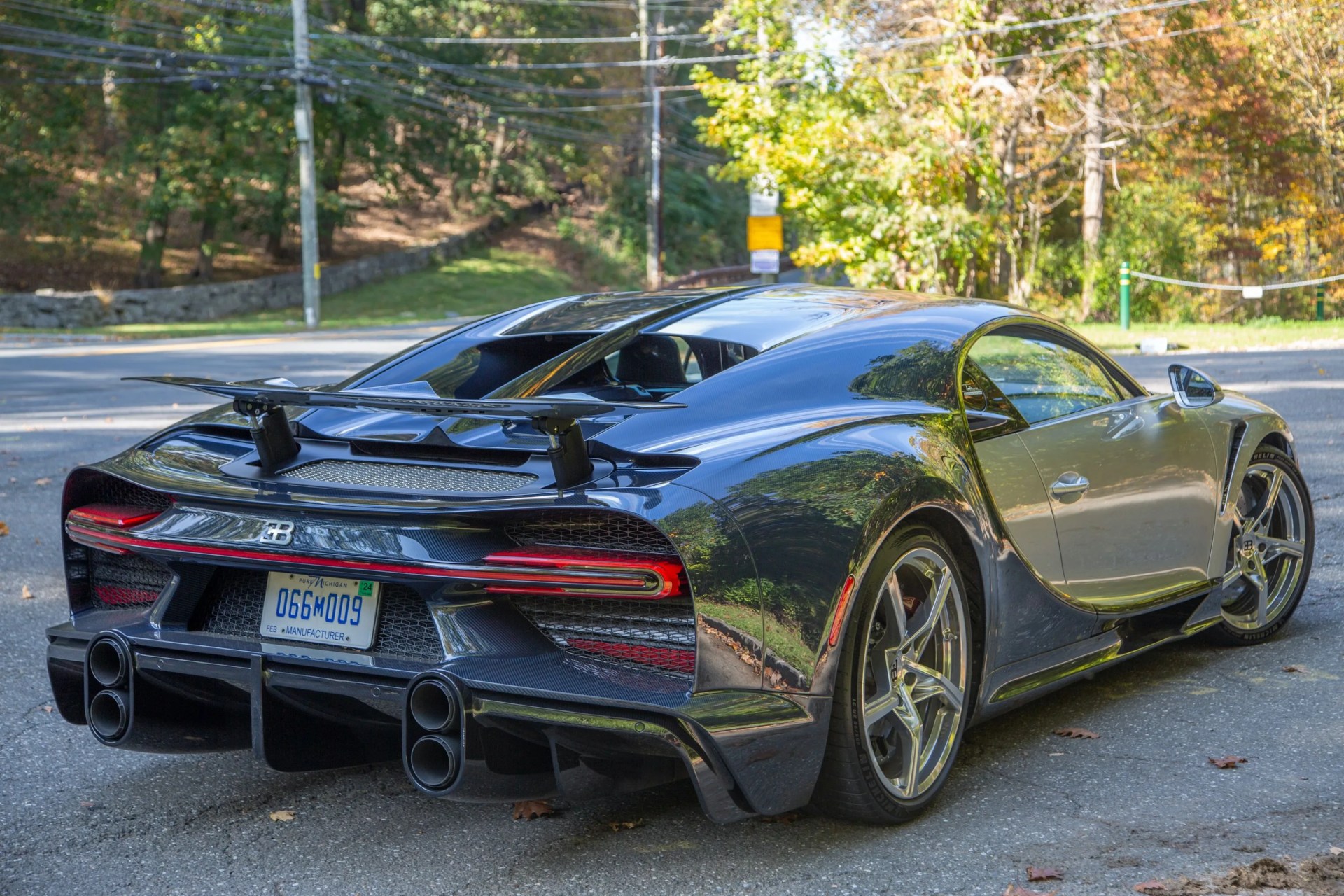 2022 bugatti chiron super sport