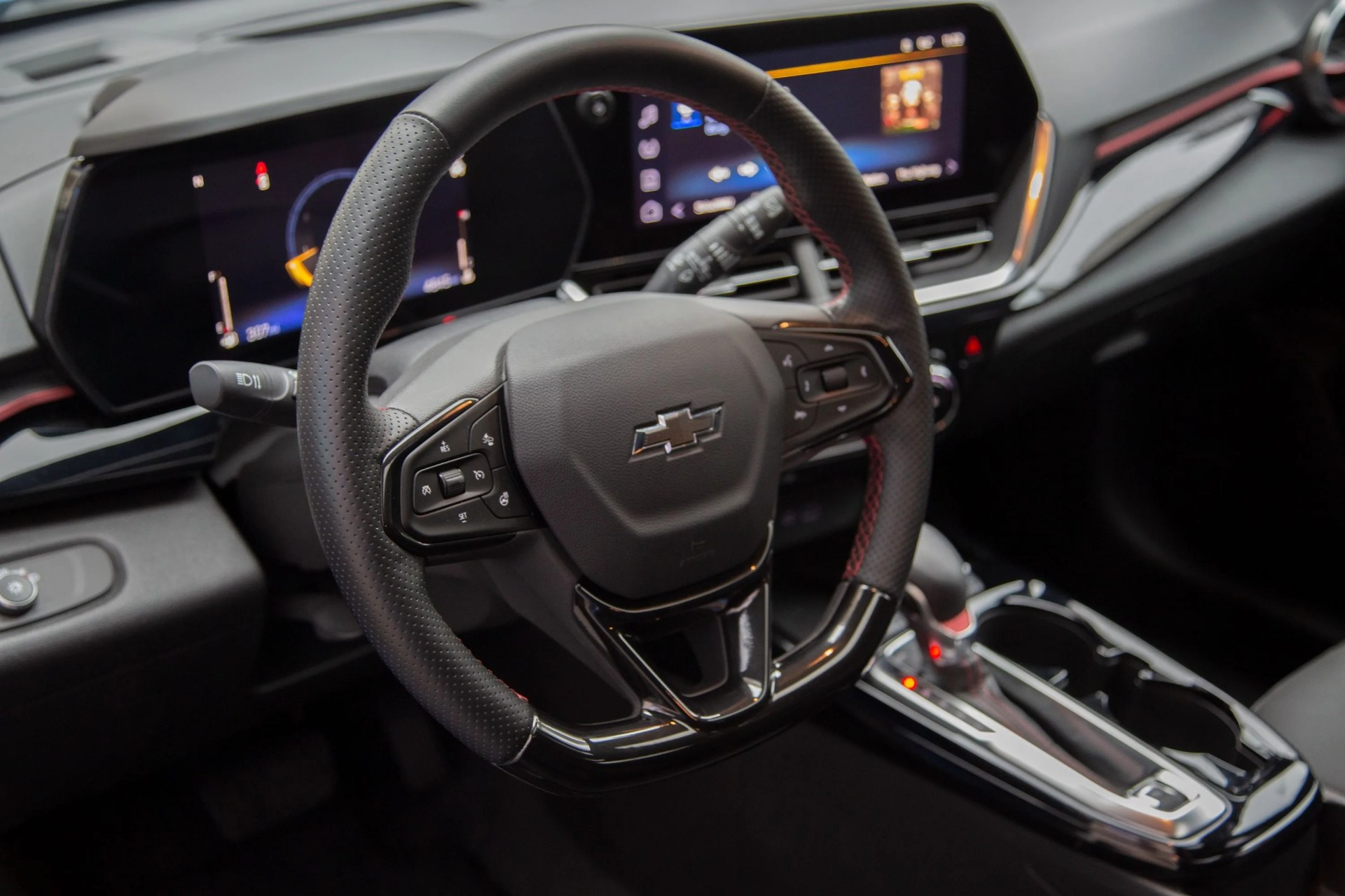 2024 chevrolet trax in blue