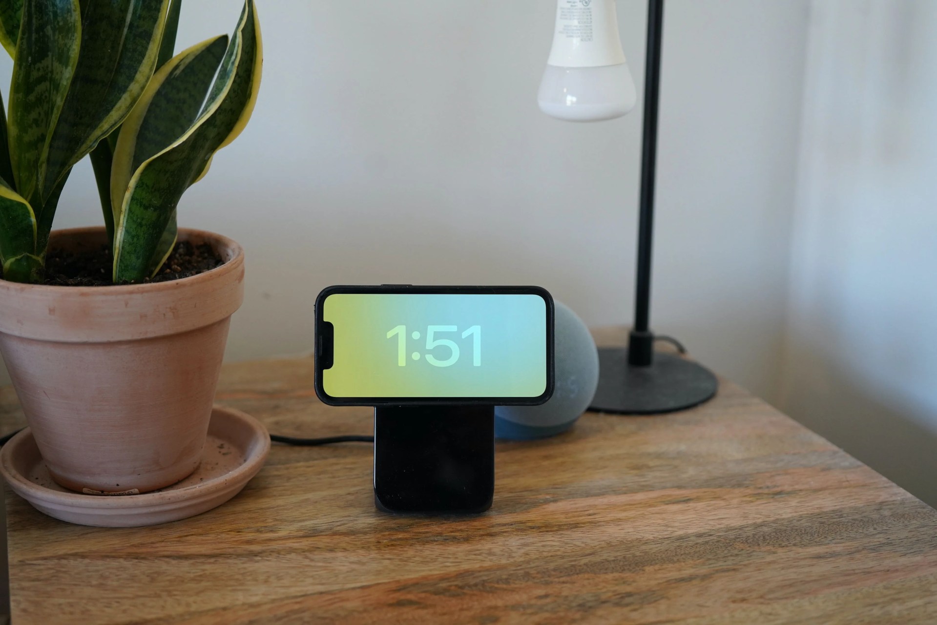 magsafe charging stand
