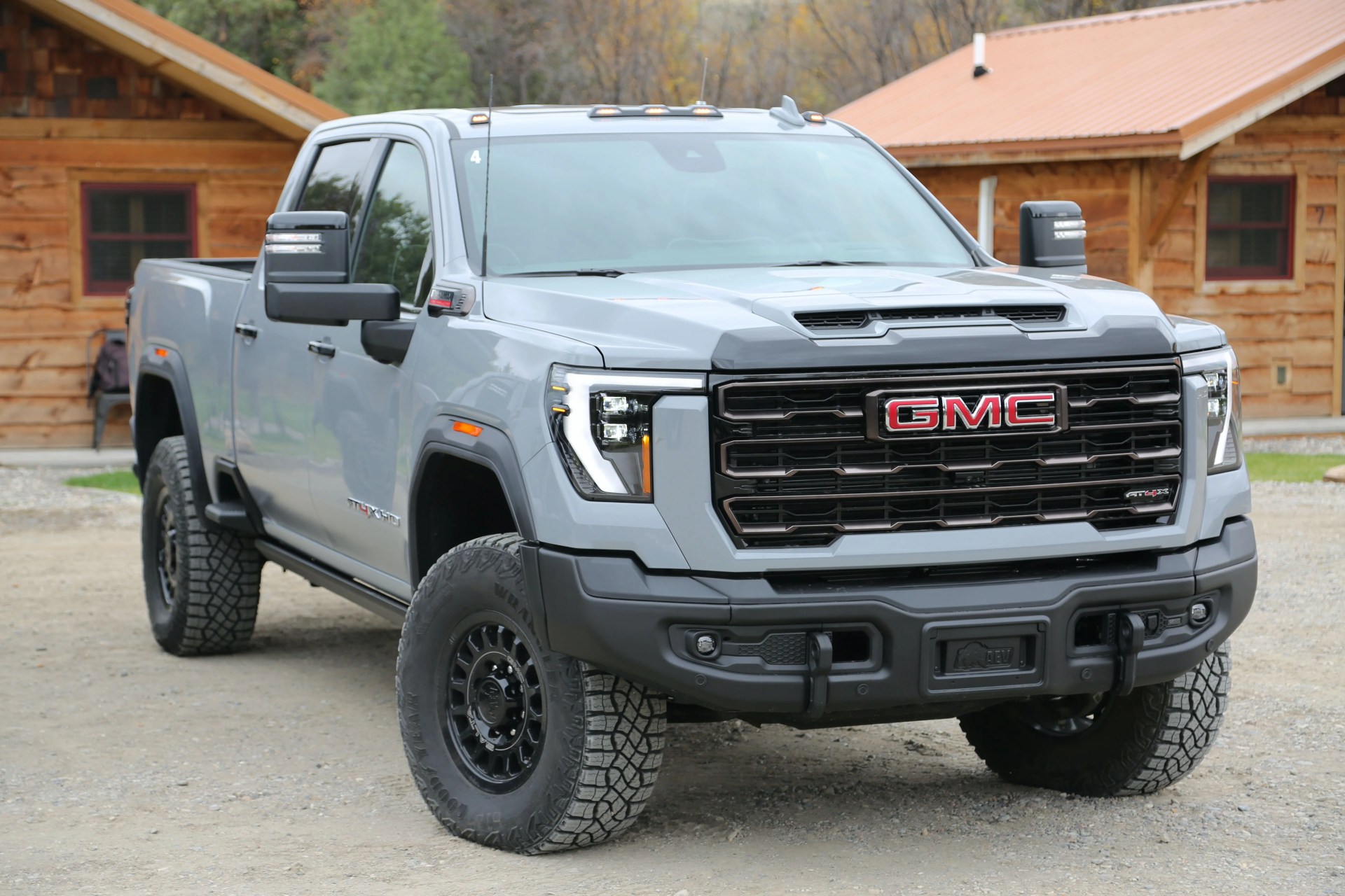 gmc sierra hd at4x aev 2024