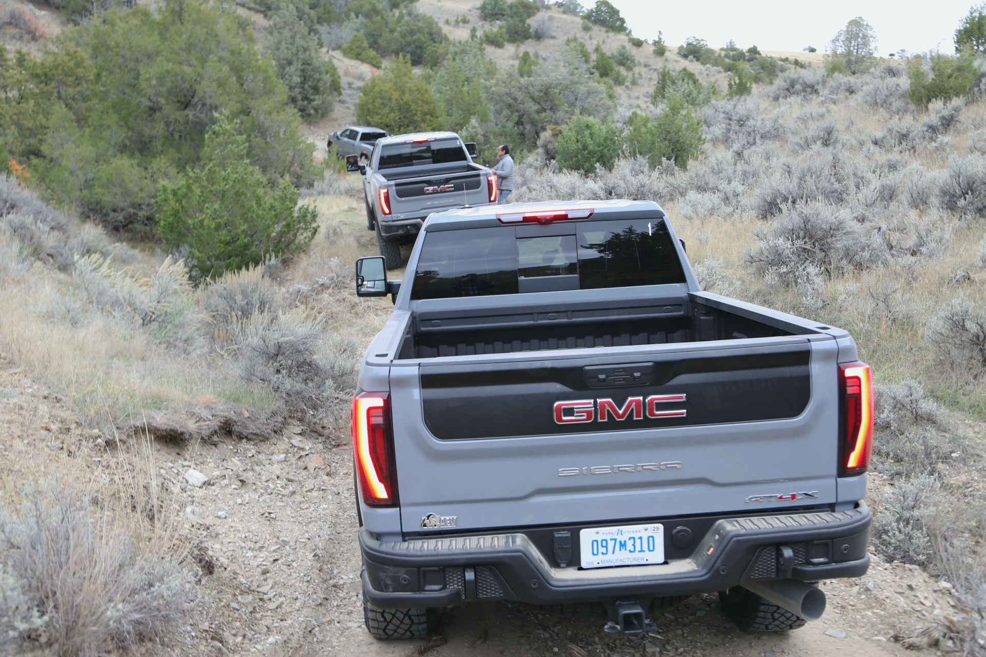 gmc sierra hd at4x aev 2024