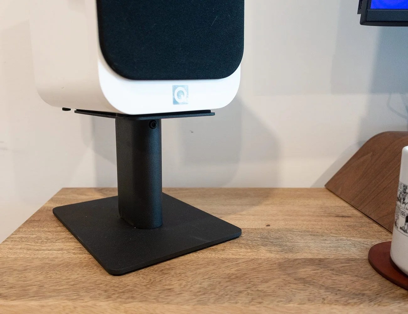 a standing speaker