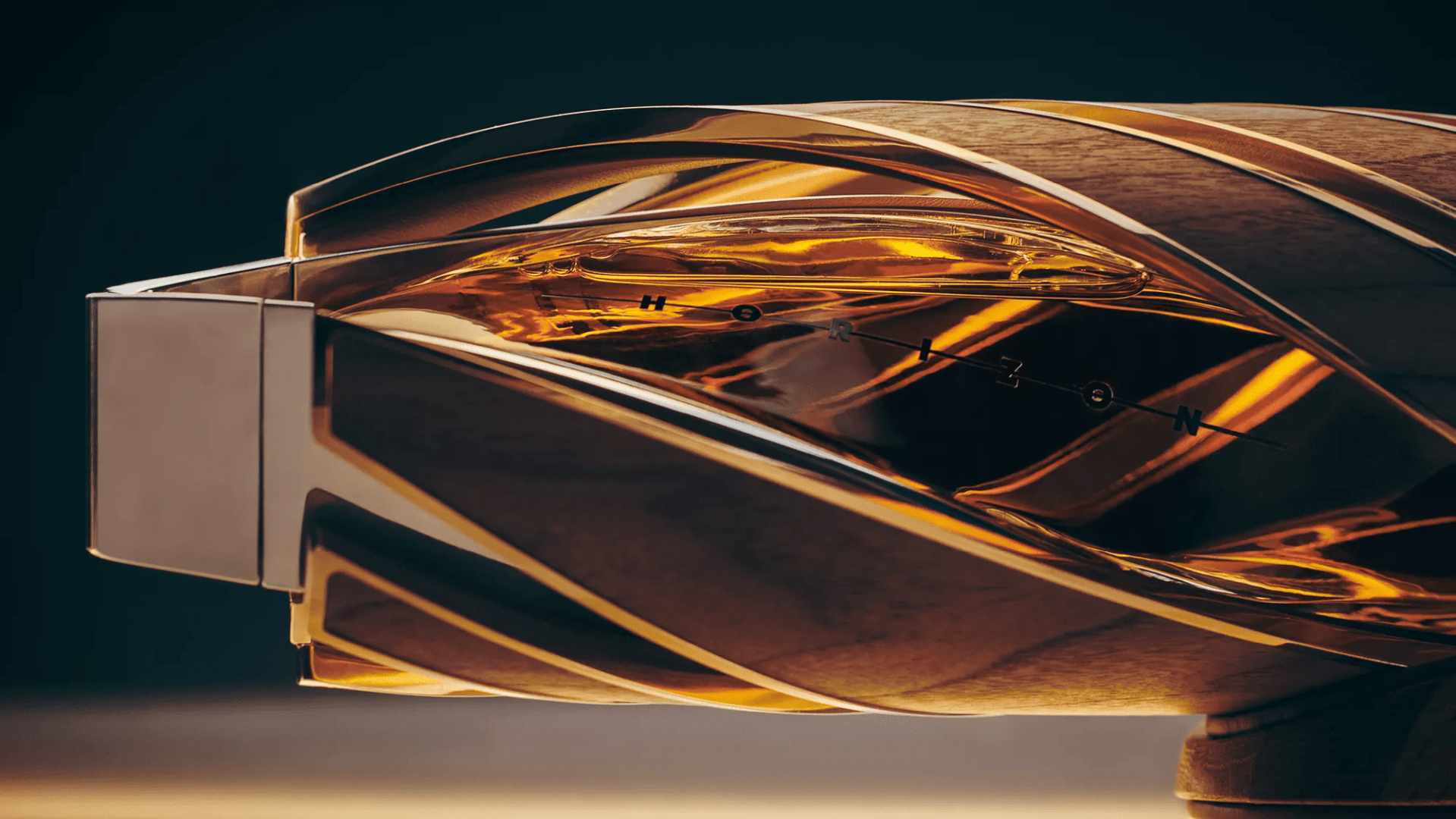the macallan bentley horizon whisky bottle close up