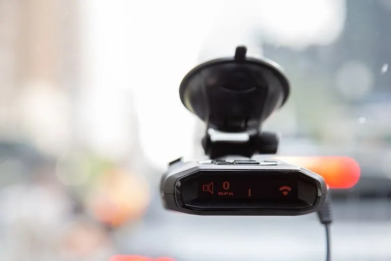 a close up of a radar detector