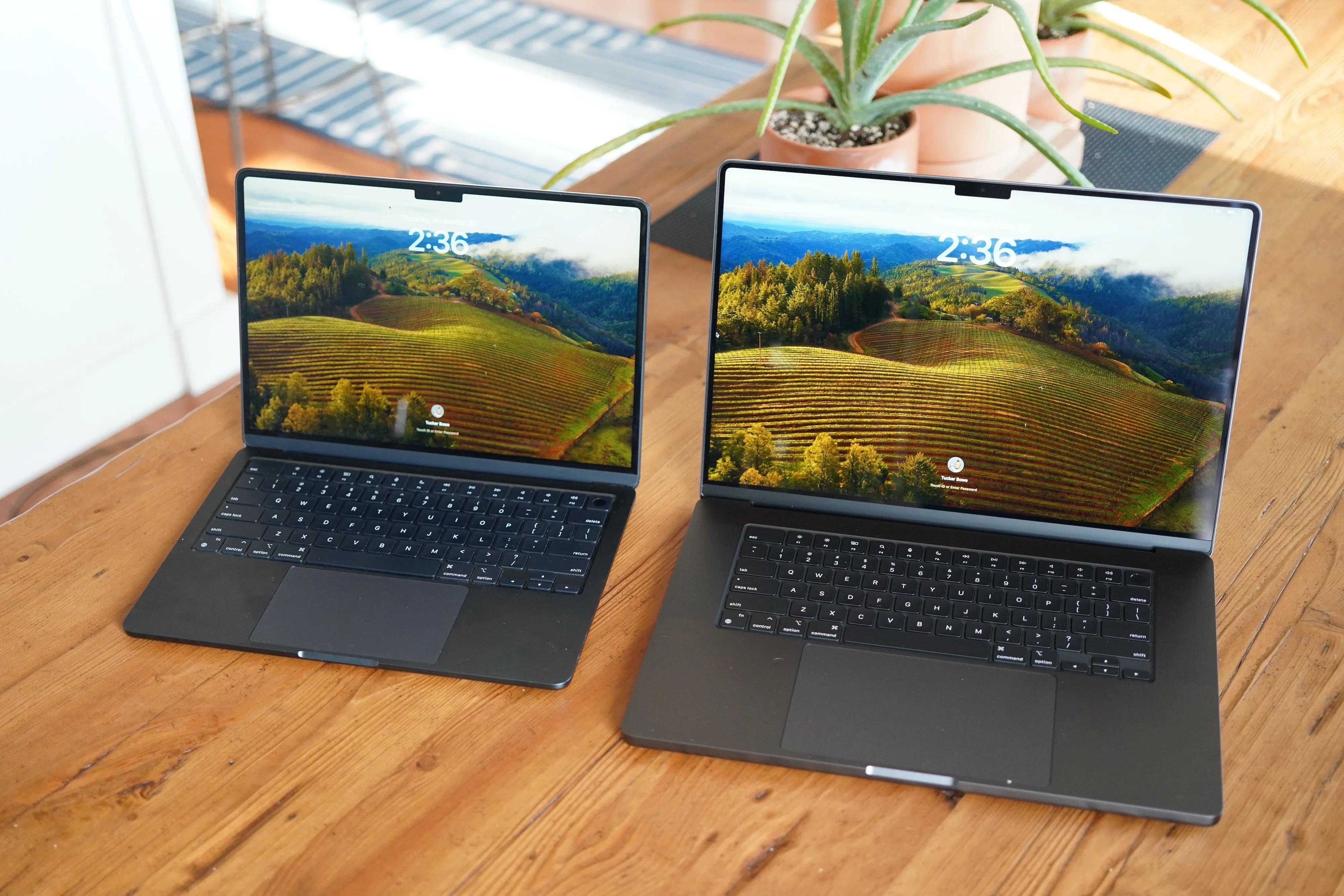 macbook pro v air