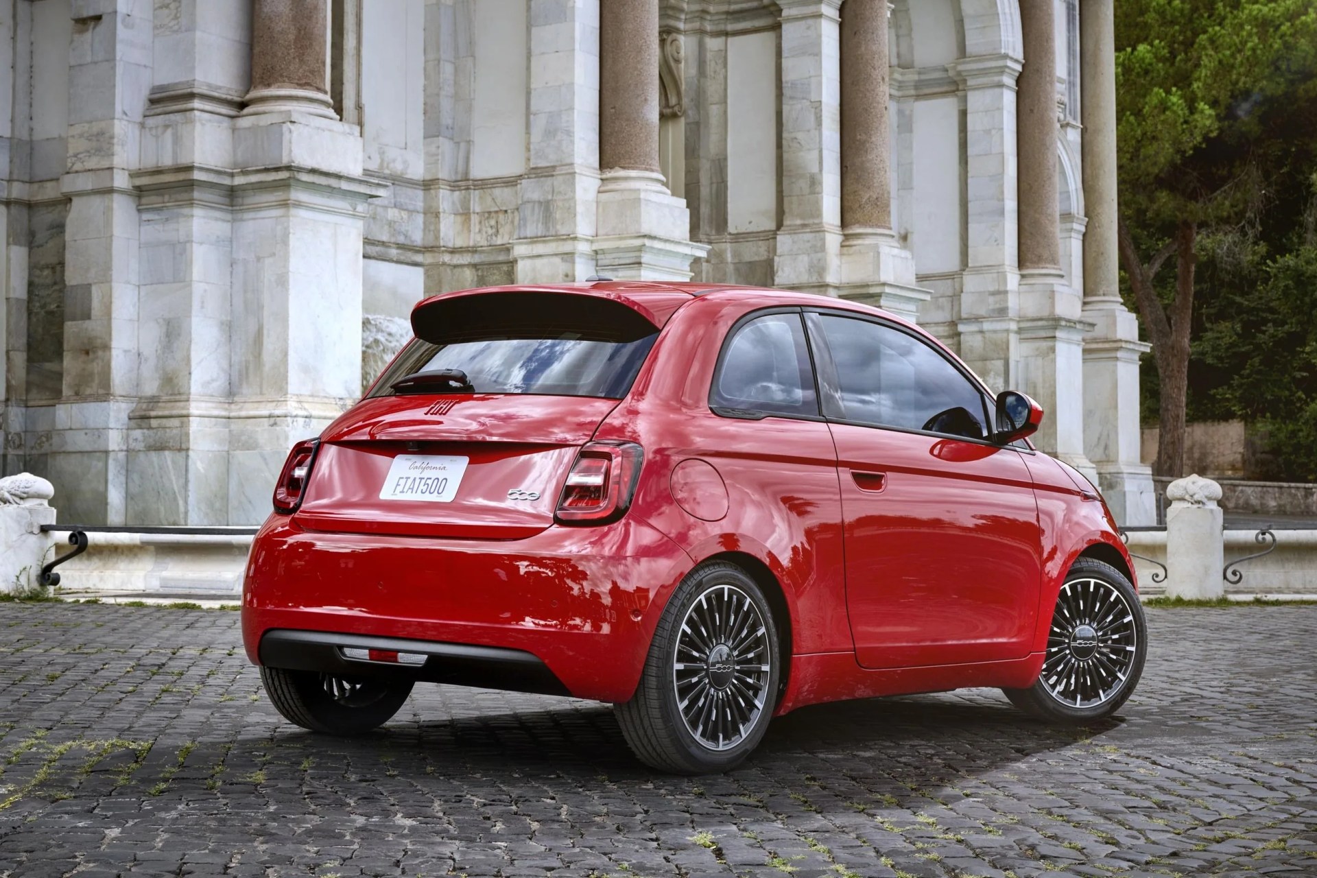 fiat 500e red 2024