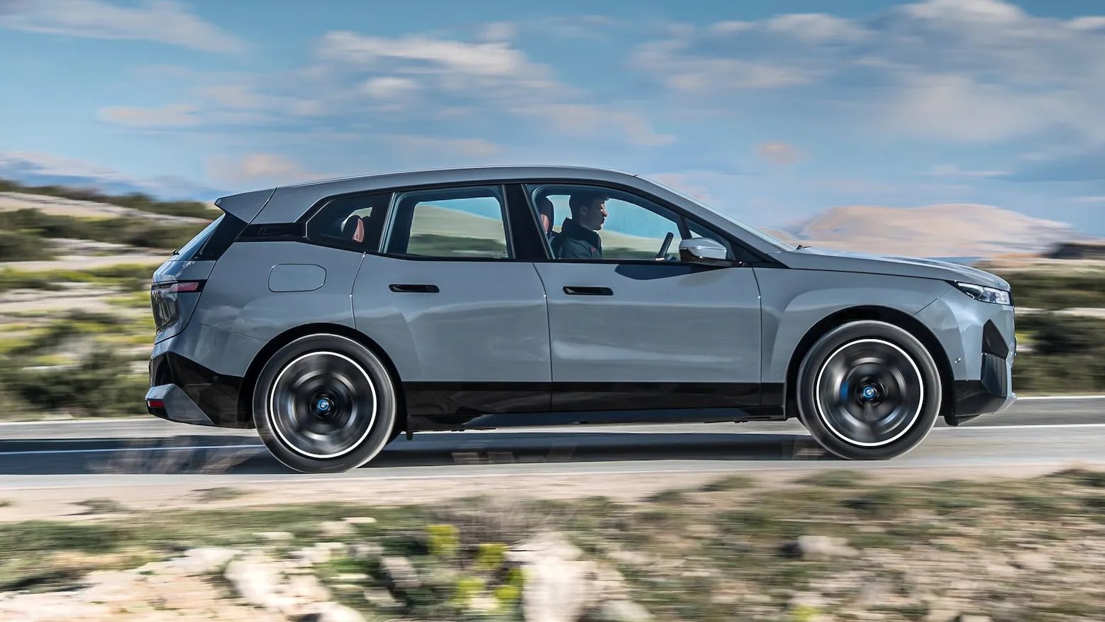 bmw i electric cars i4 ix