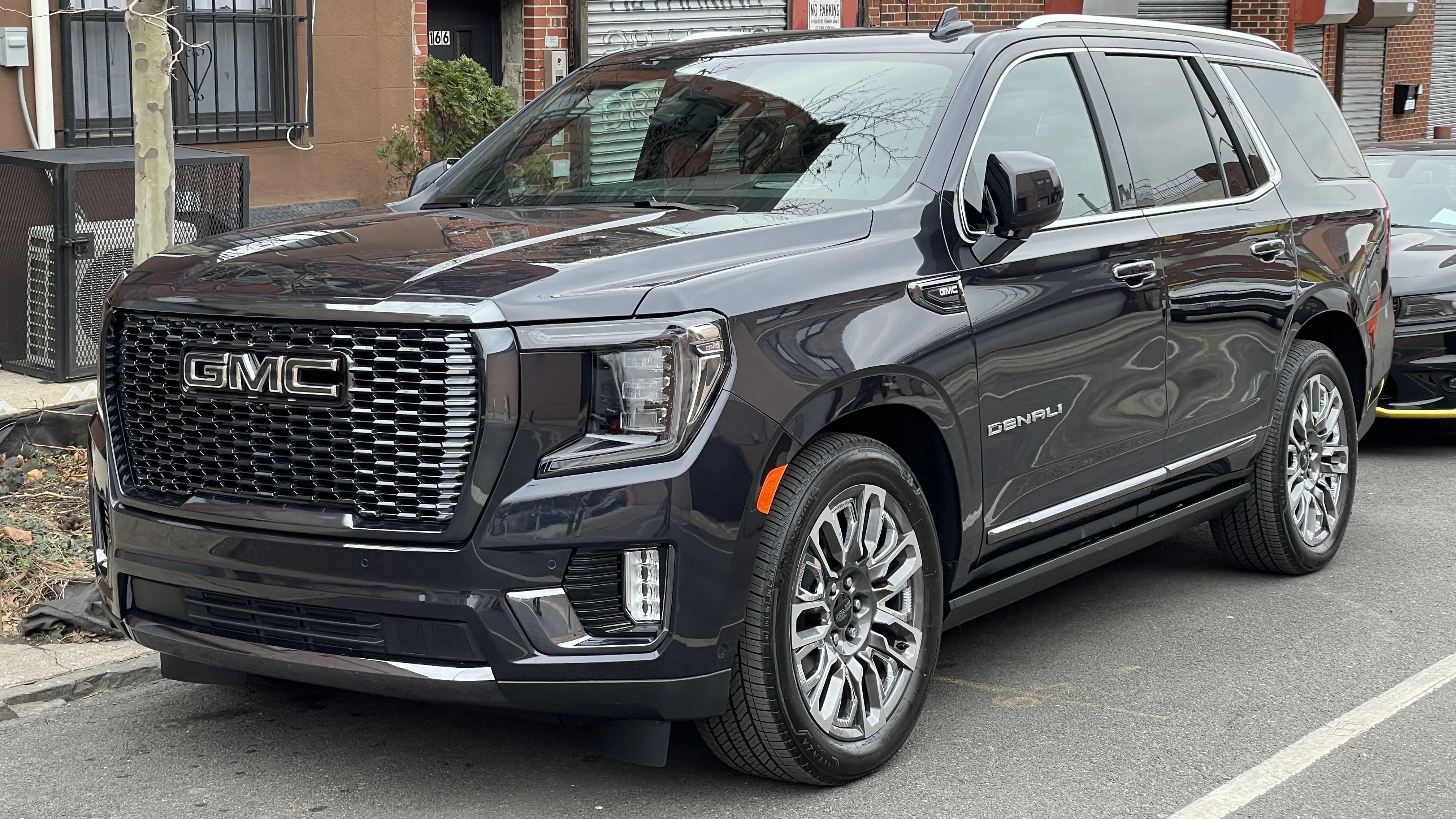 gmc yukon denali ultimate 2023
