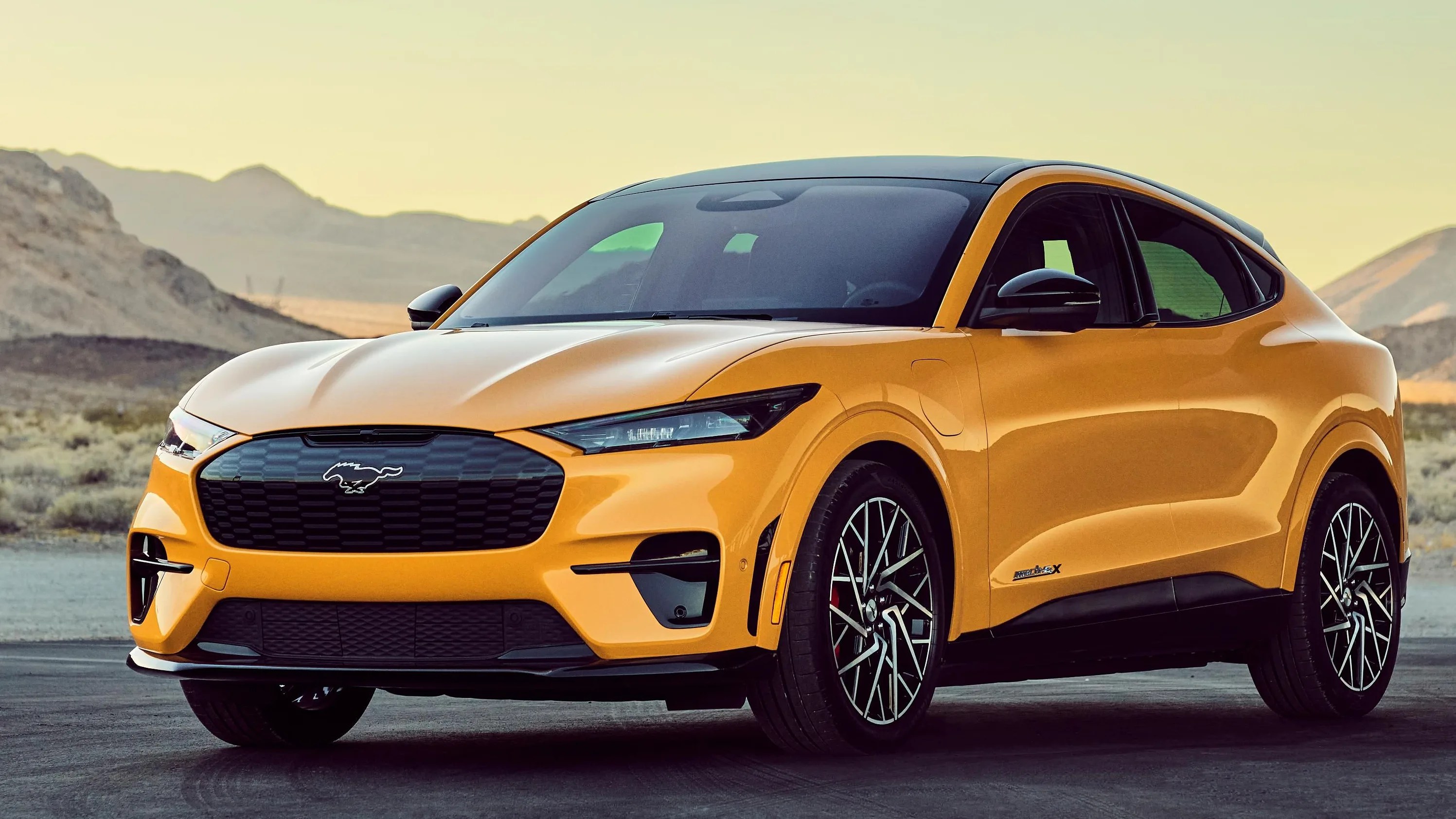 mustang mach e gt performance edition 2021