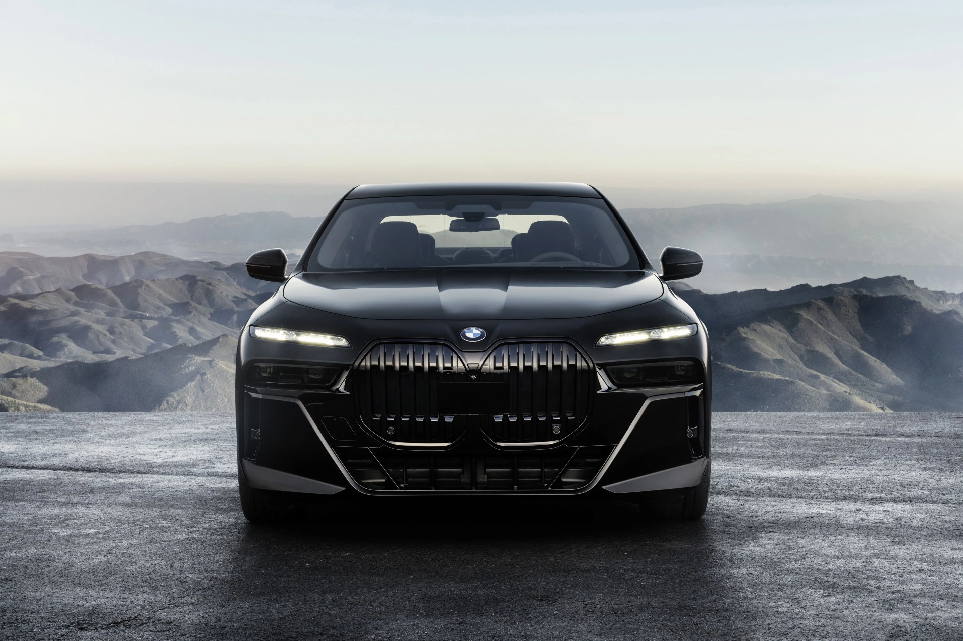 2023 bmw i7