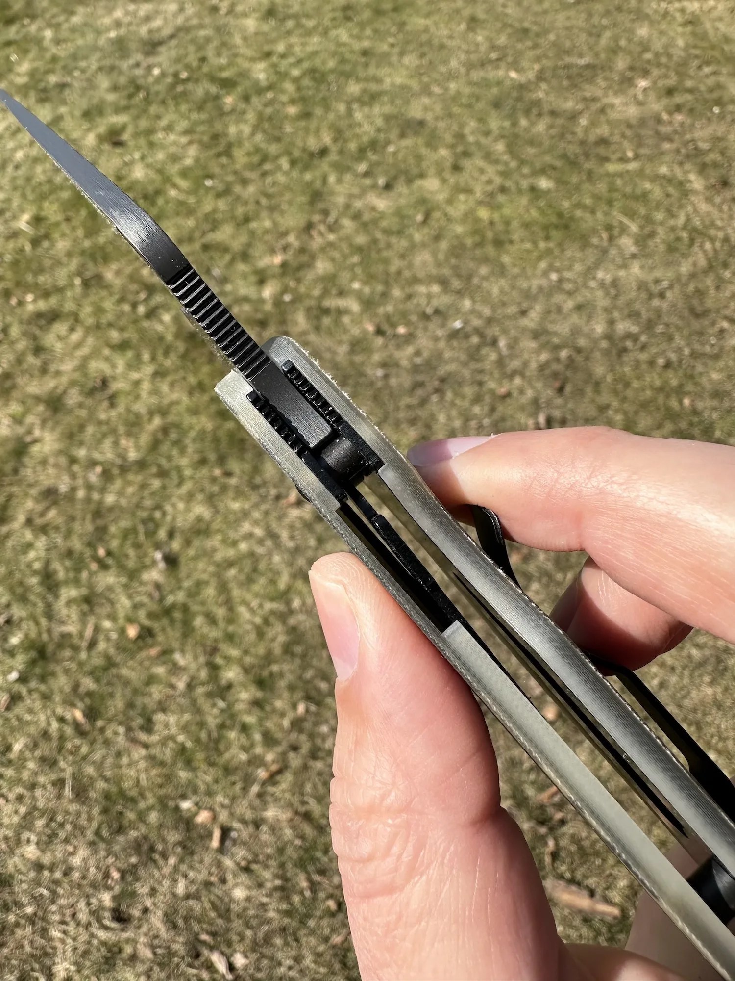 Sypderco Compression lock