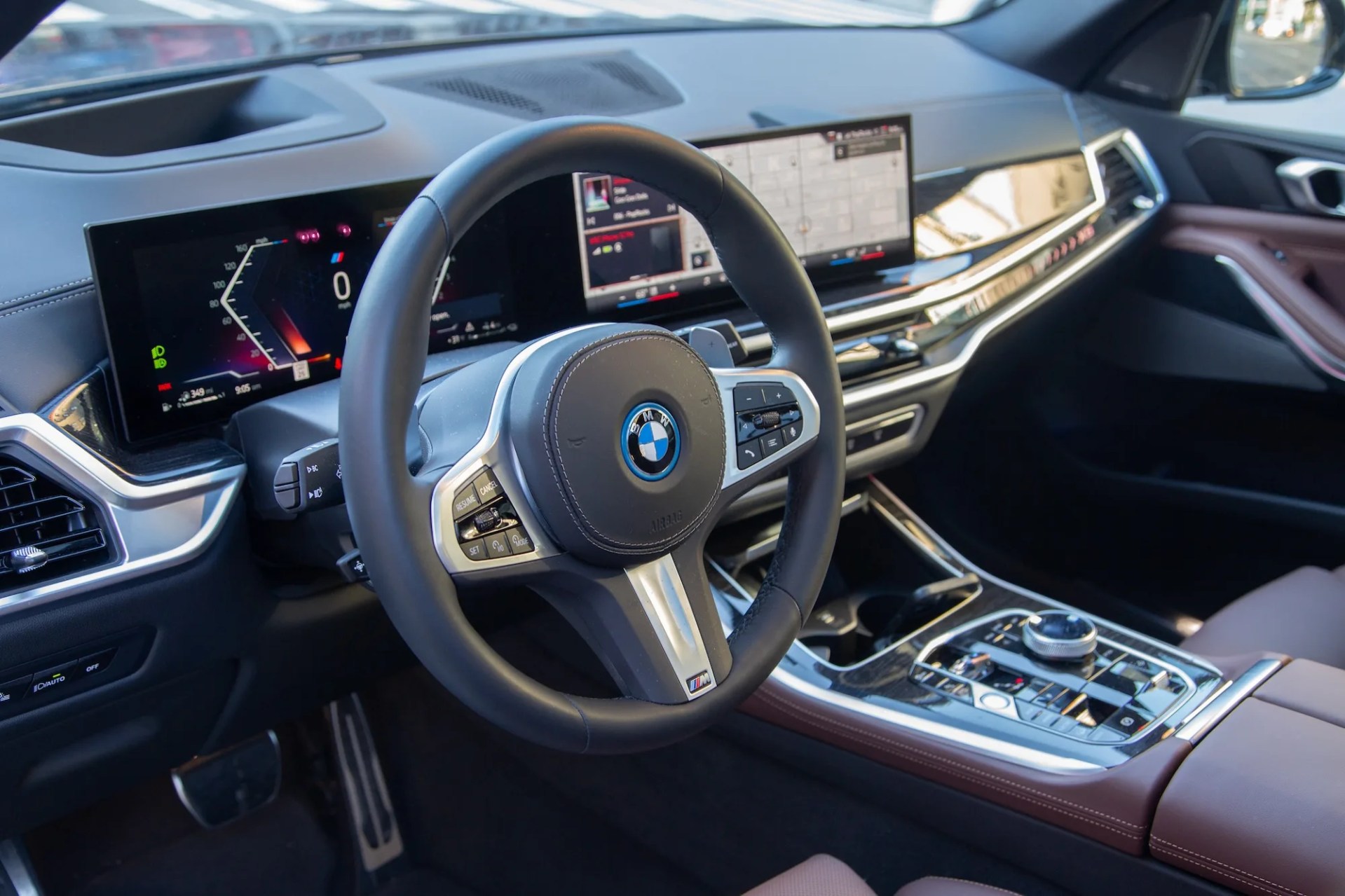 interior of the bmw x5